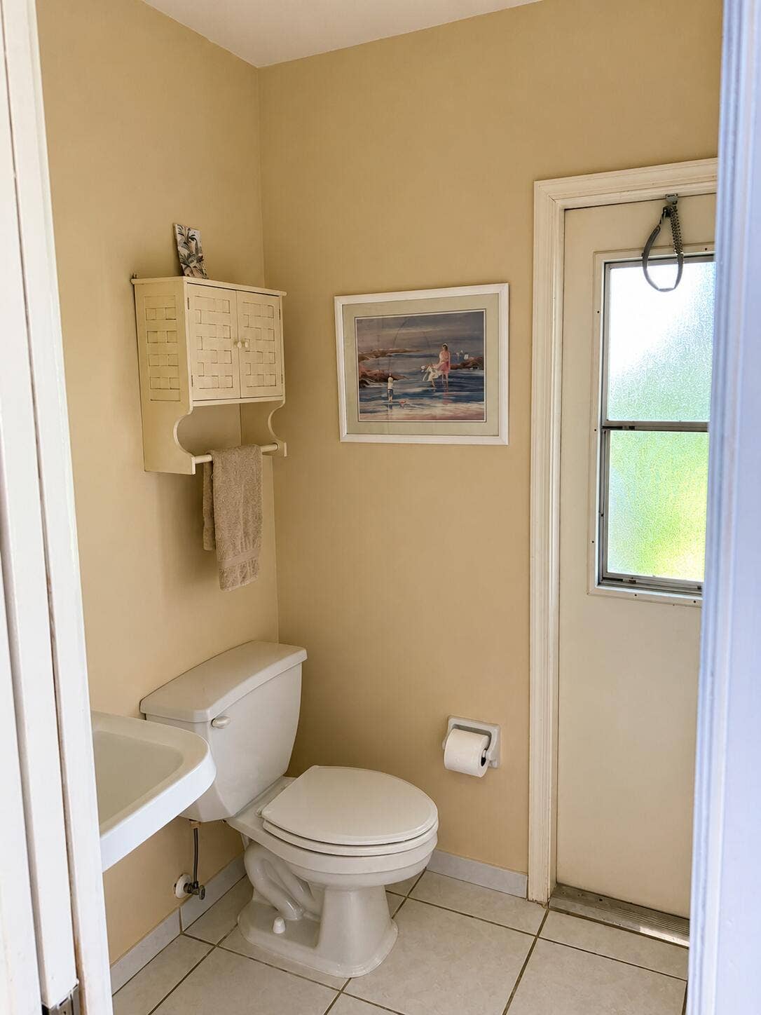 23. Bathroom 3rd