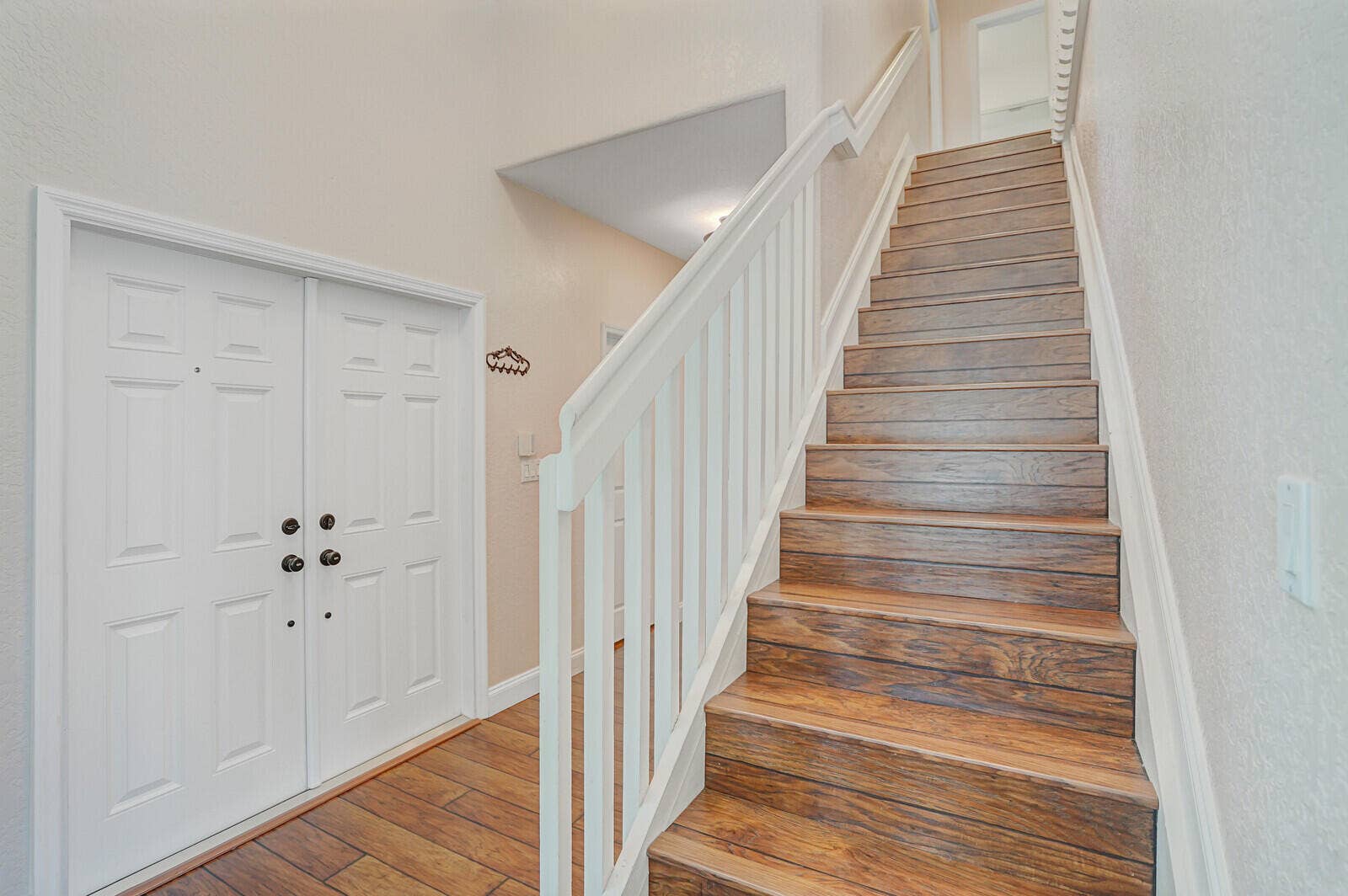 317 E Garden Cove Circle, Davie, FL 33325 317 E Garden Cove Circle,