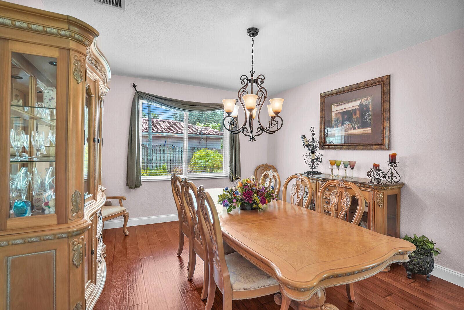 317 E Garden Cove Circle, Davie, FL 33325 B26066749