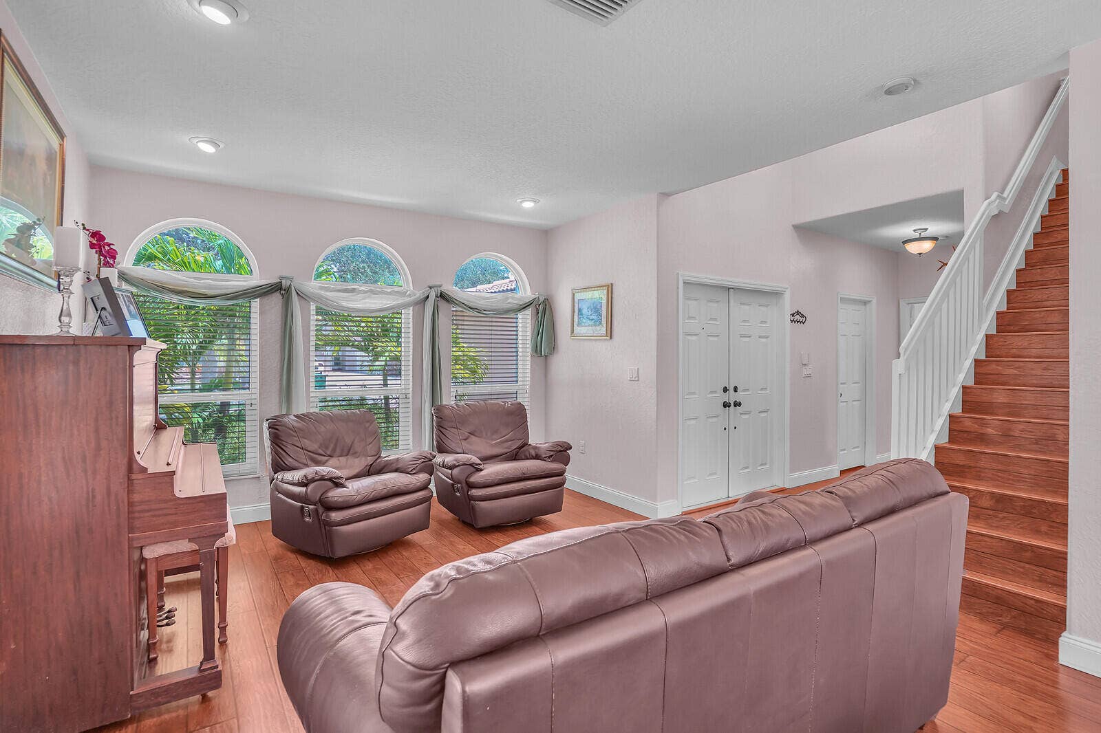 317 E Garden Cove Circle, Davie, FL 33325 317 E Garden Cove Circle,