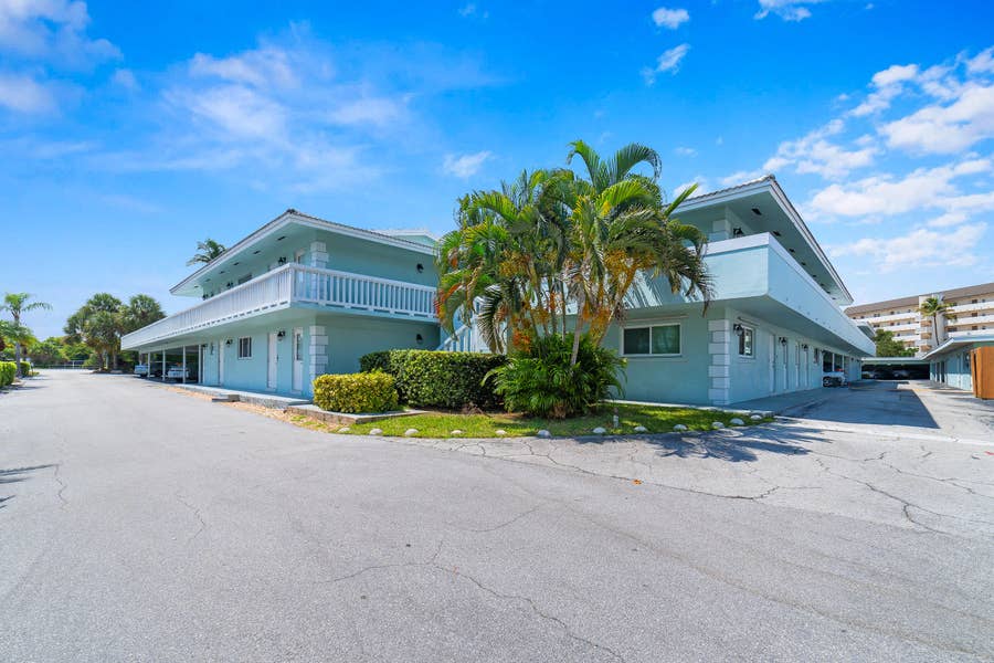 Property photo for 322 N FEDERAL Highway, #232, Deerfield Beach, FL
