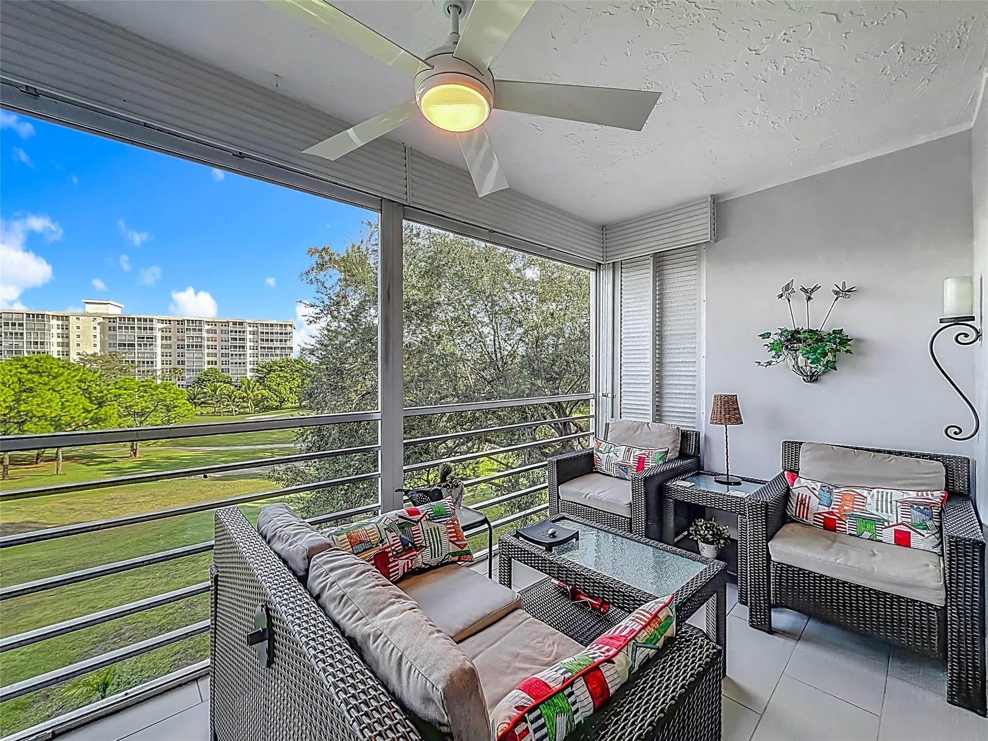 545 Oaks Lane, #410, Pompano Beach, FL 33069 Photo 52