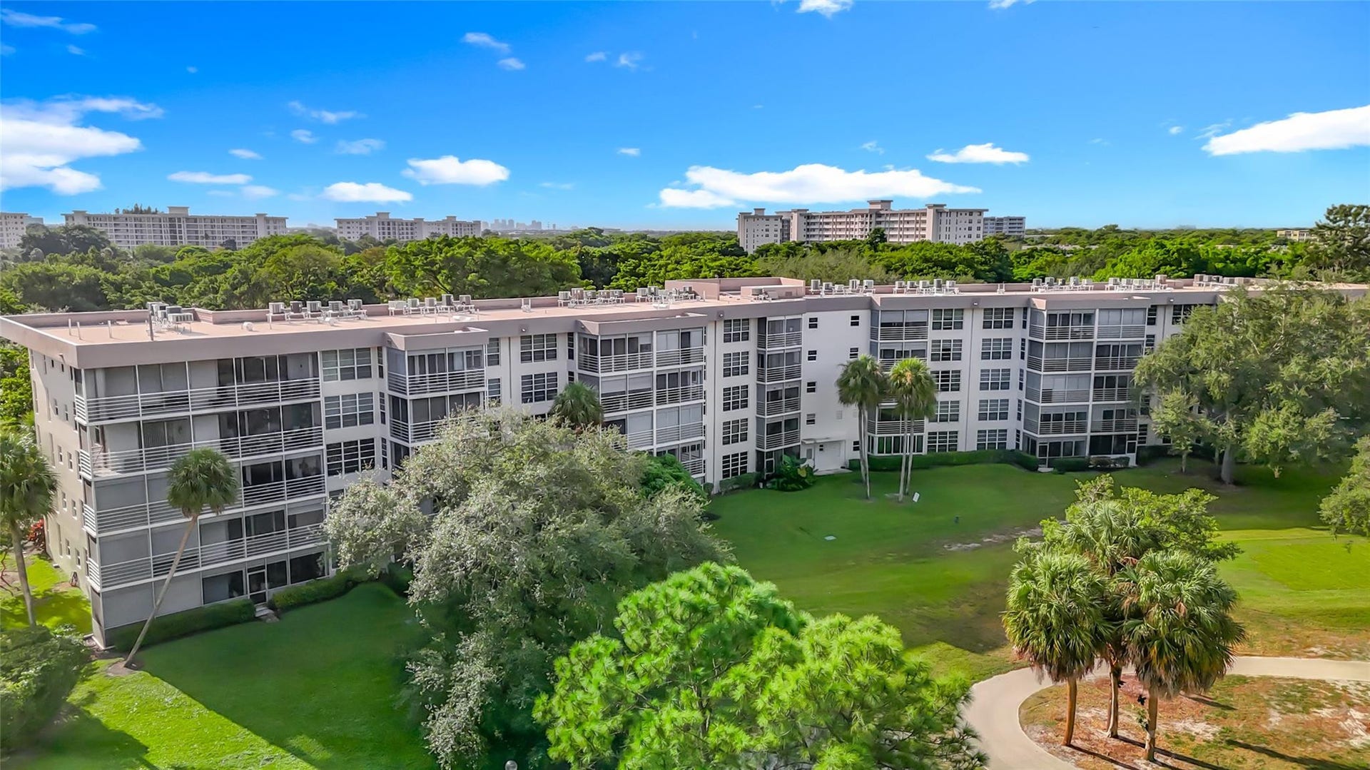 545 Oaks Lane, #410, Pompano Beach, FL 33069 Photo 77