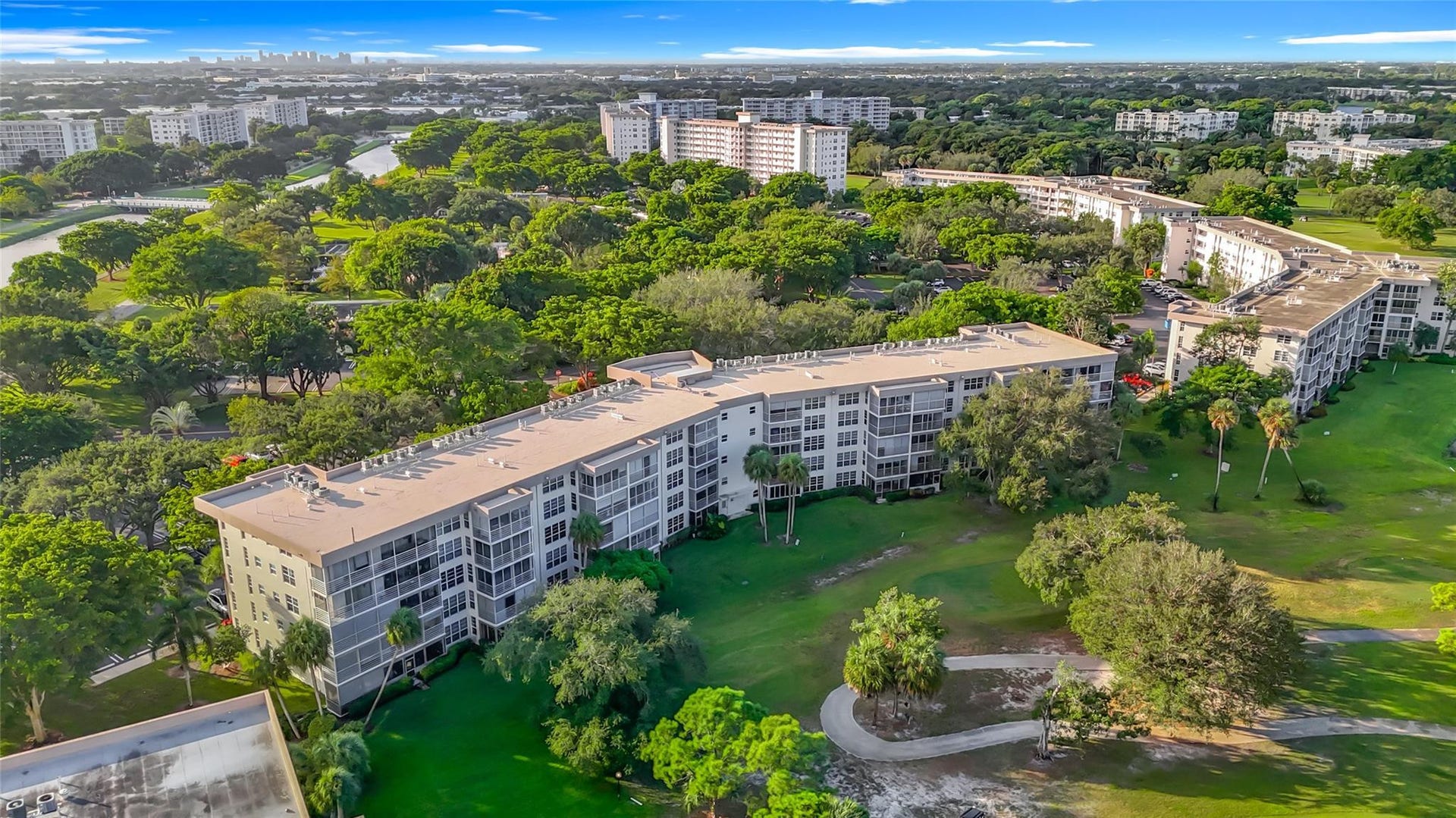 545 Oaks Lane, #410, Pompano Beach, FL 33069 Photo 79