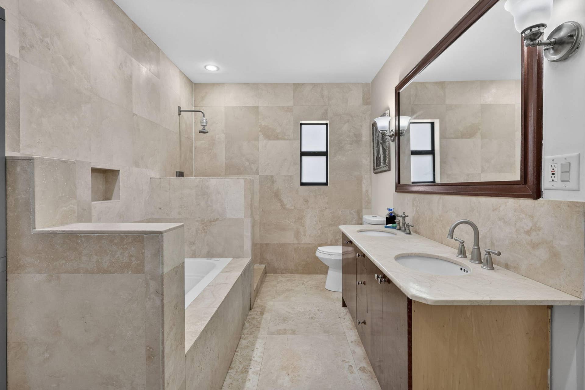 50-web-or-mls-BS1A2098
