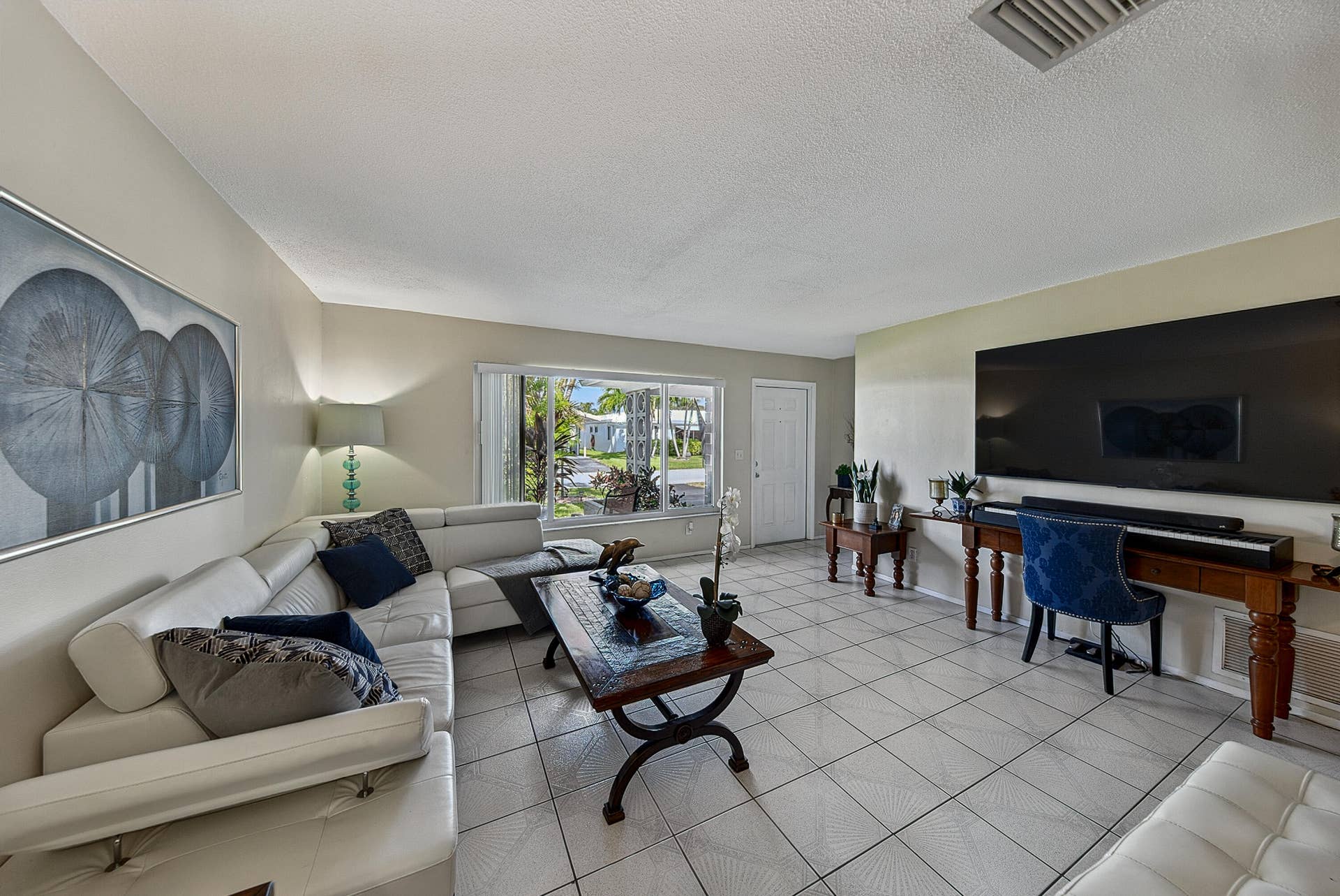 2930 NW 1st Drive, Pompano Beach, FL 33064 cowen-15