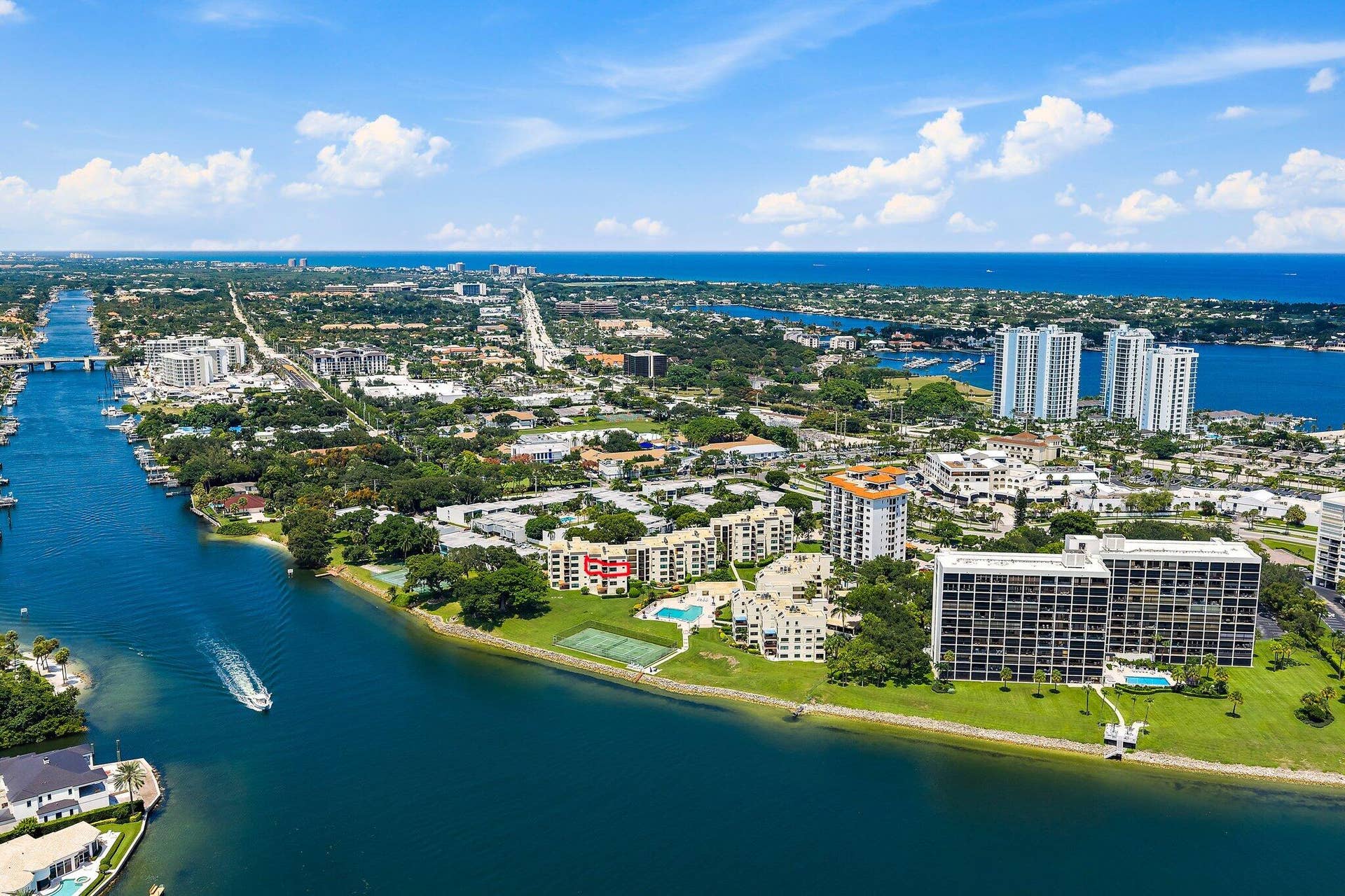 374 Golfview Road, #405, North Palm Beach, FL 33408 Aerial