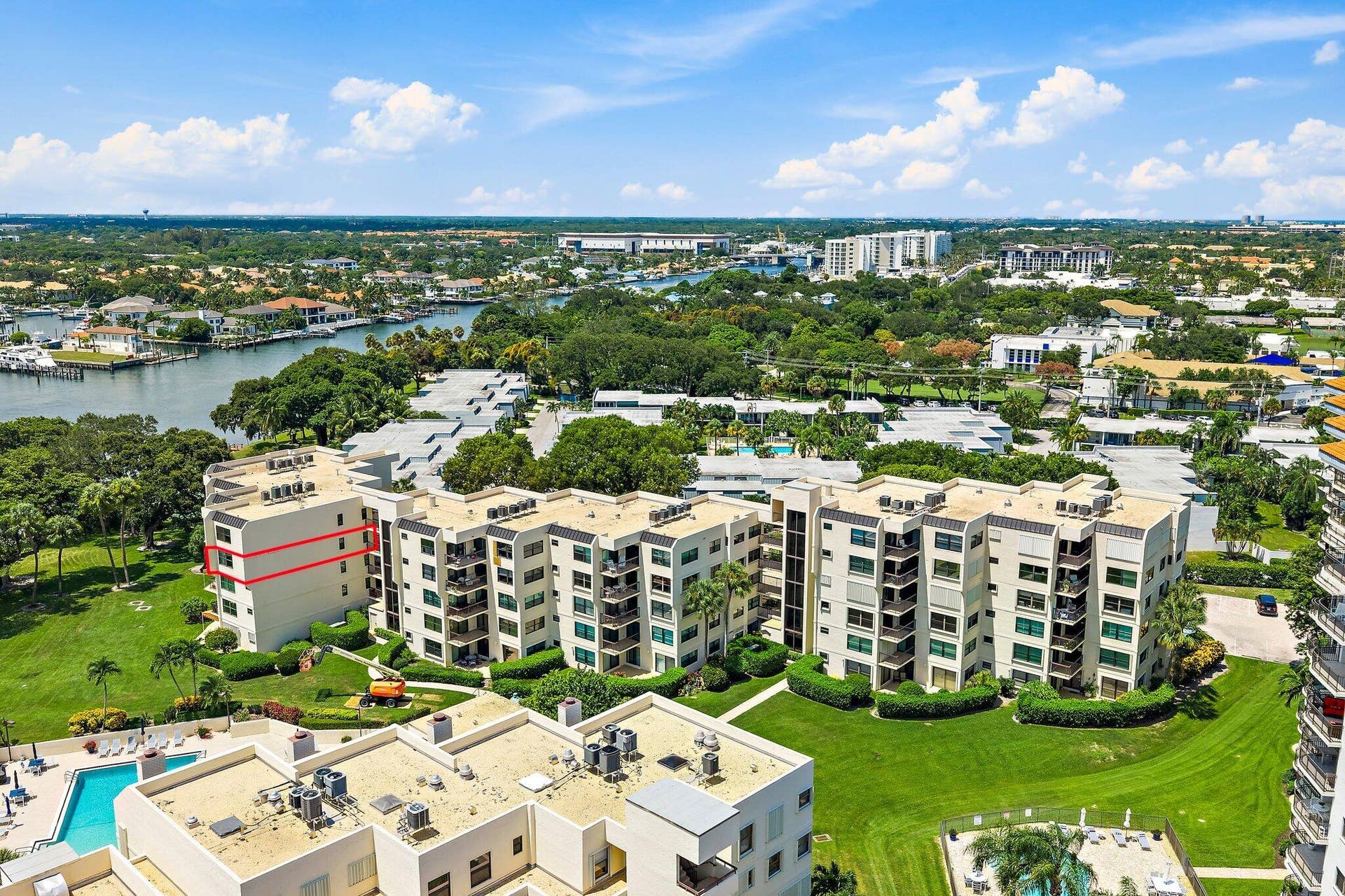 374 Golfview Road, #405, North Palm Beach, FL 33408 Aerial