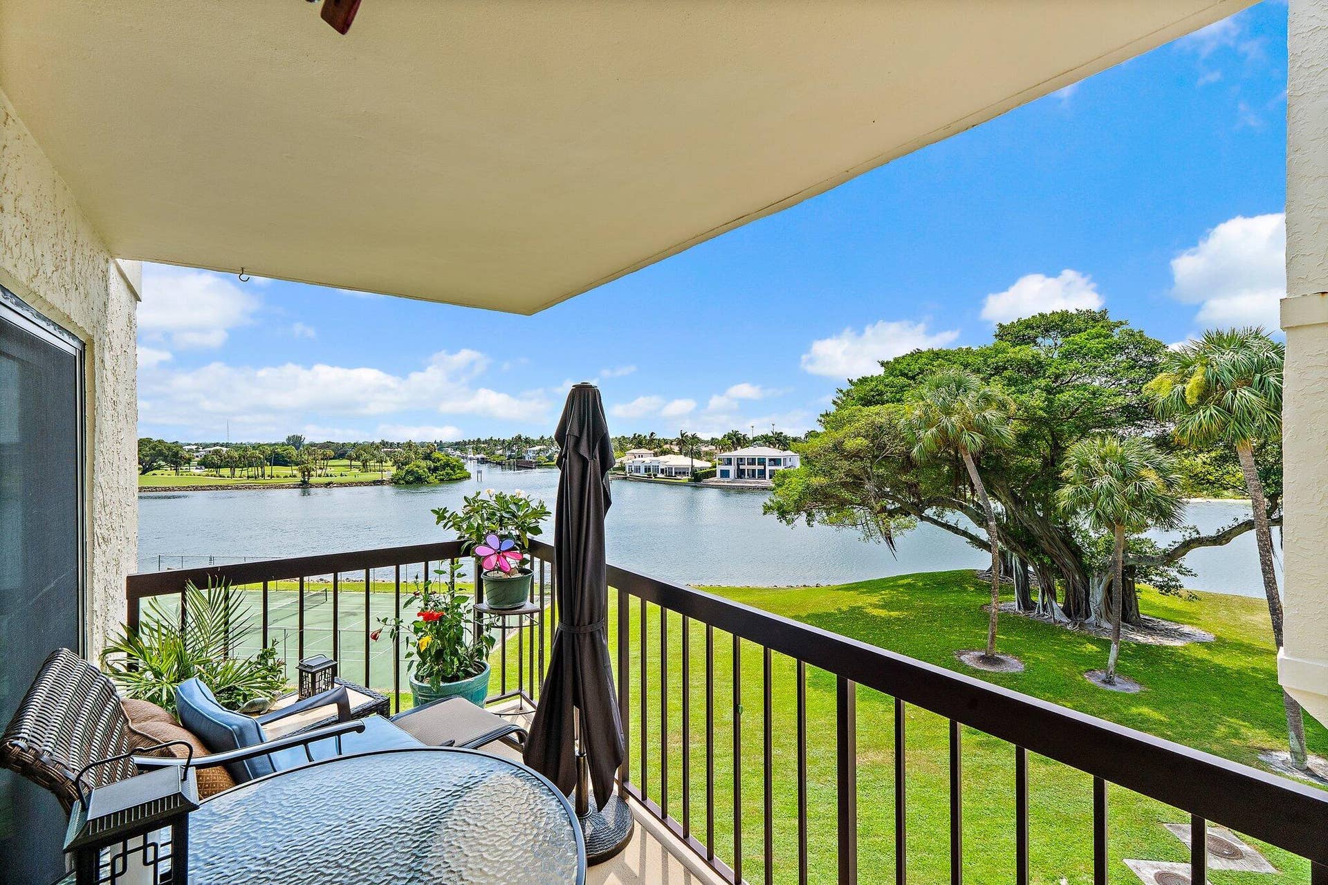 374 Golfview Road, #405, North Palm Beach, FL 33408 View from Balcony