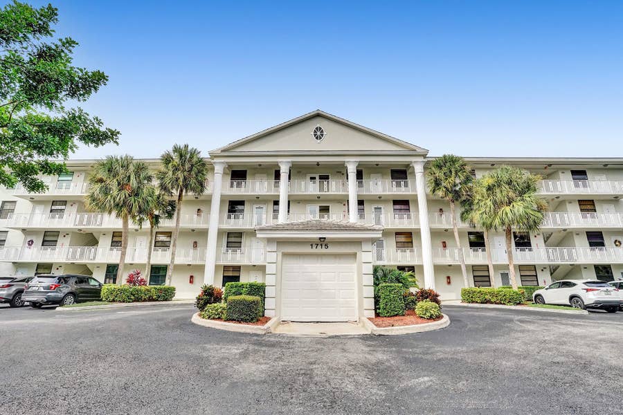Property photo for 1719 WHITEHALL Drive, #303, Davie, FL