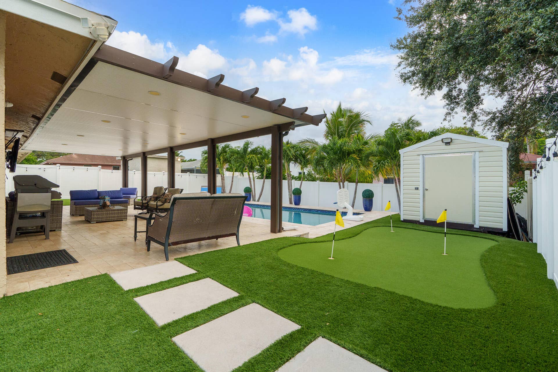 533 NE 1st Avenue, Deerfield Beach, FL 33441 Backyard