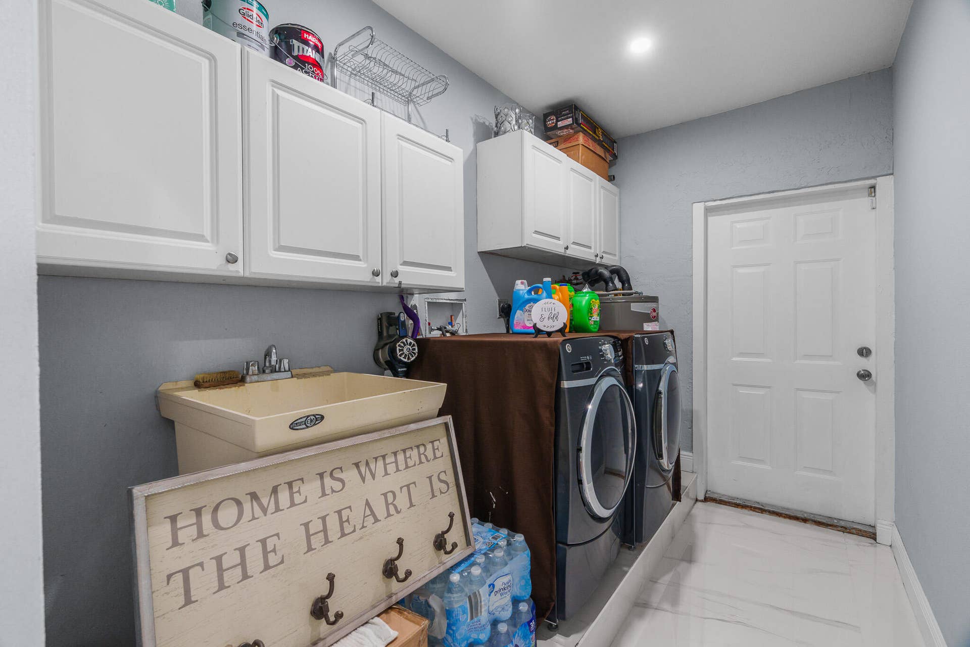 533 NE 1st Avenue, Deerfield Beach, FL 33441 Laundry Room