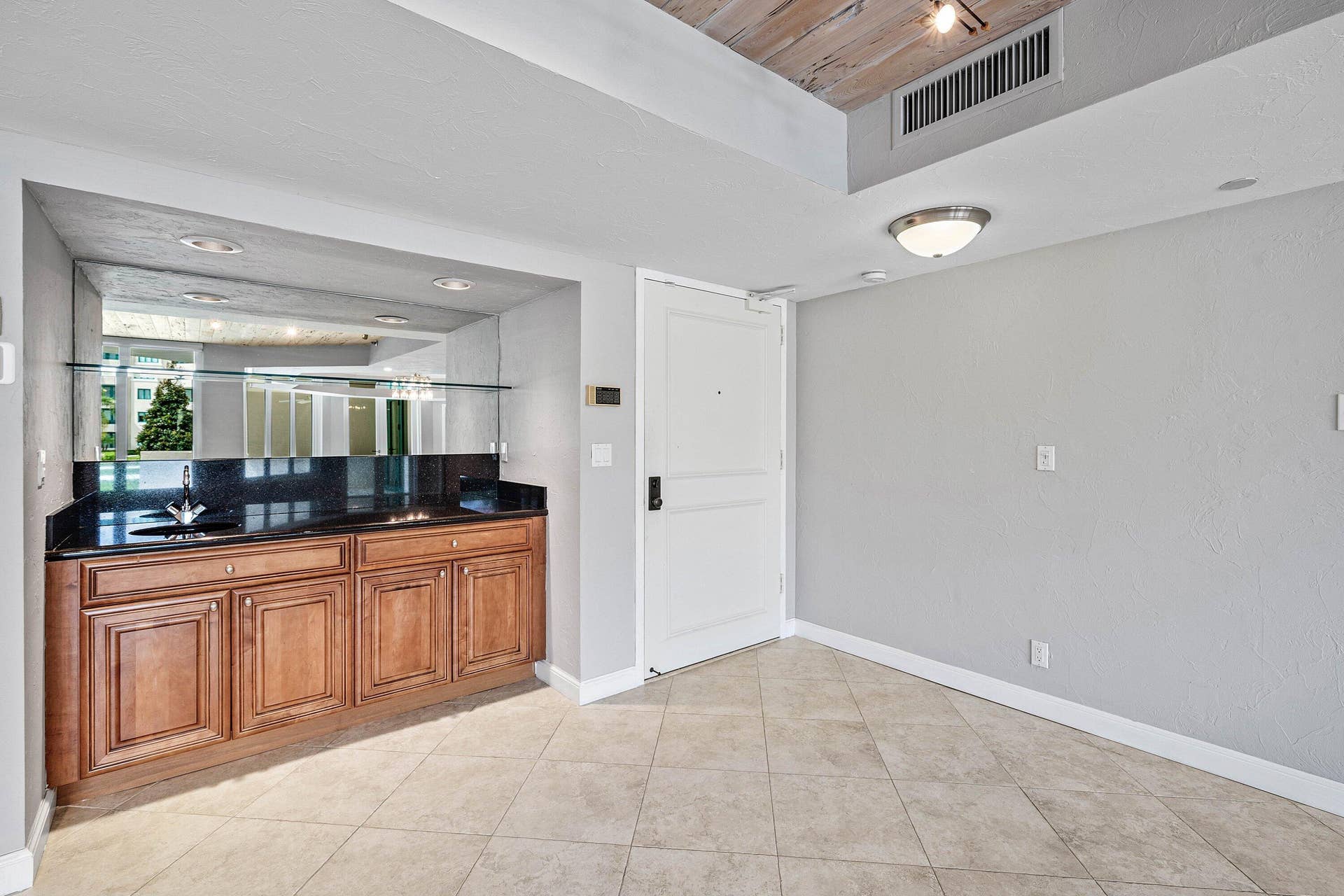 030-120Southeast5thAvenue-223-BocaRaton-