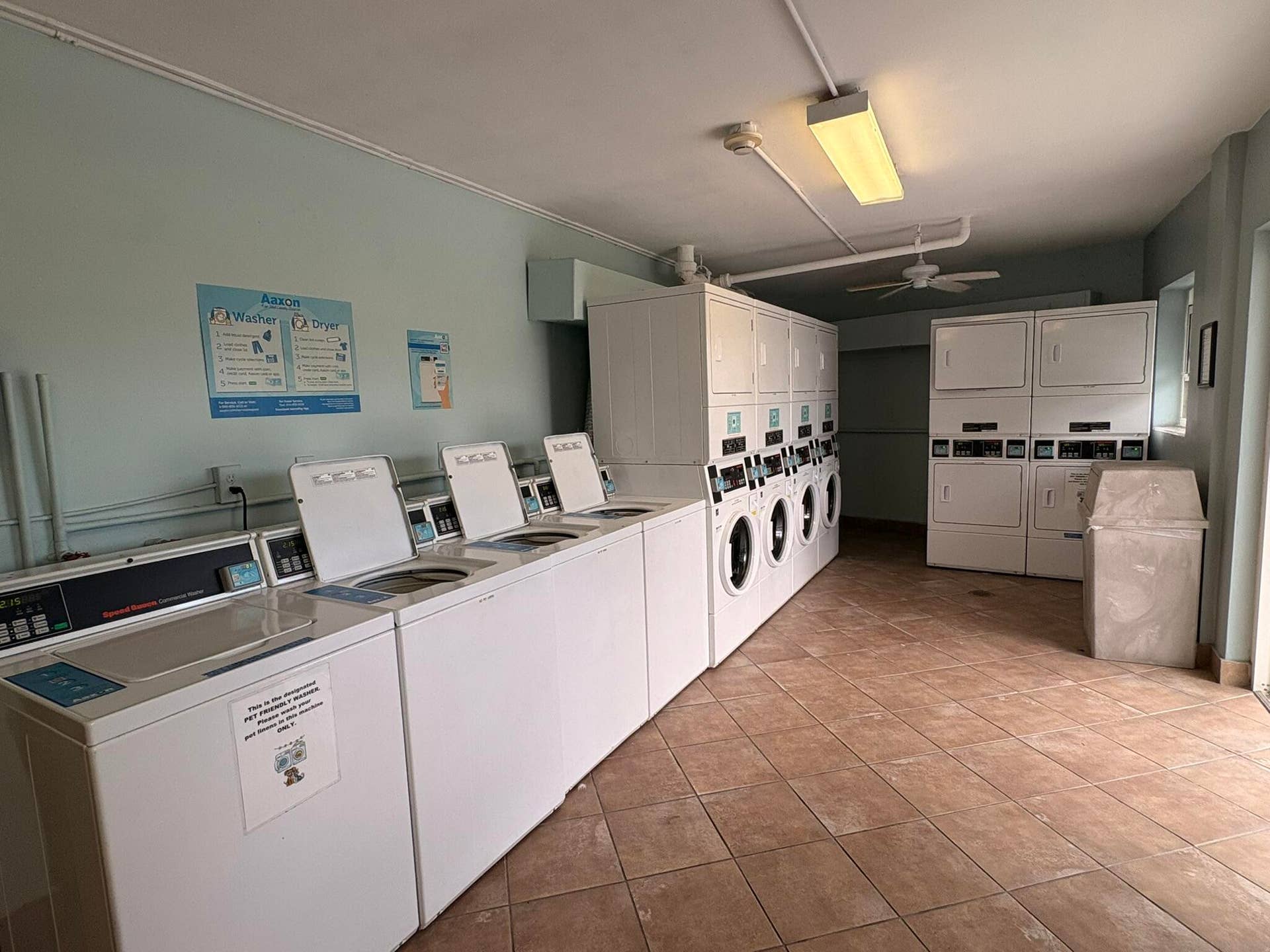 3250 NE 28TH Street, #406, Fort Lauderdale, FL 33308 Laundry Room