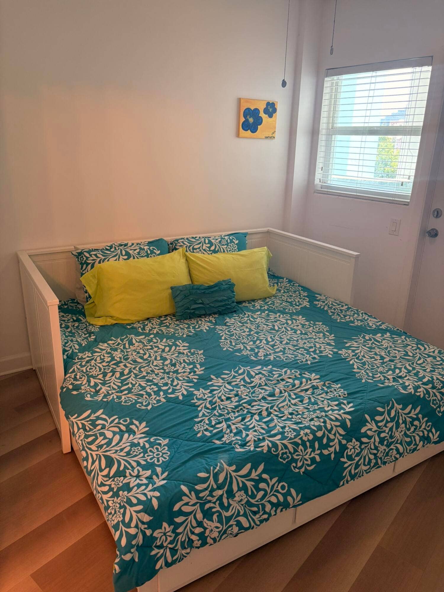 3250 NE 28TH Street, #406, Fort Lauderdale, FL 33308 Guest bedriin