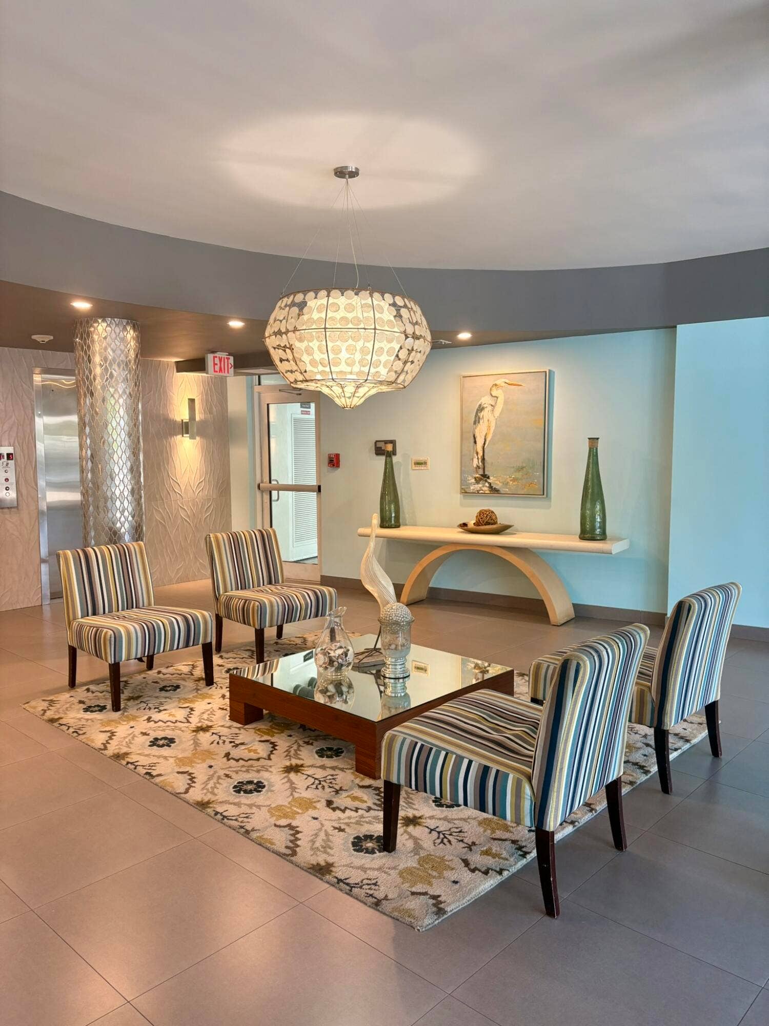 3250 NE 28TH Street, #406, Fort Lauderdale, FL 33308 Lobby