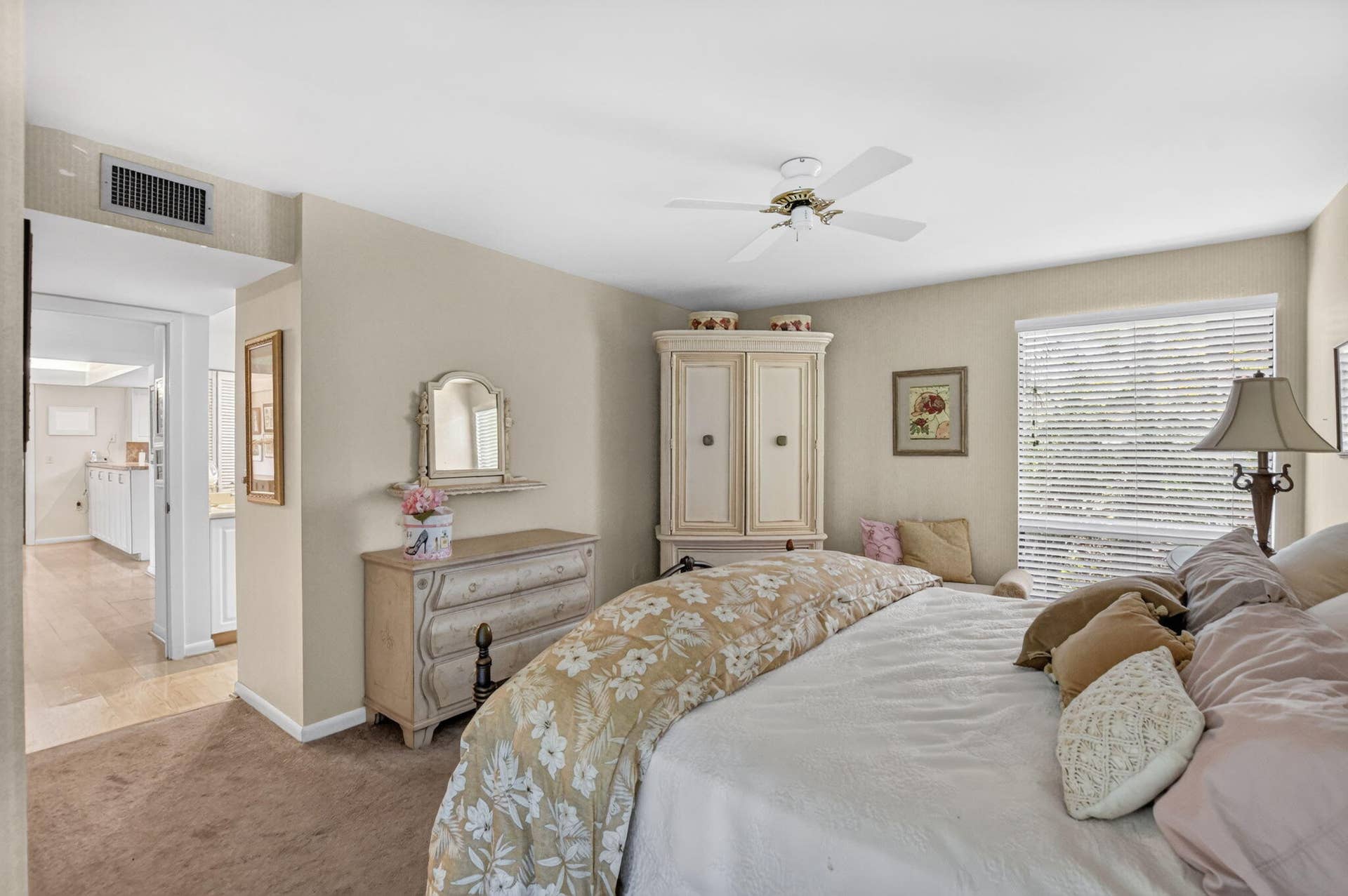 7033 Rain Forest Drive, #D-4-L, Boca Raton, FL 33434 25-web-or-mls-DSC_7137