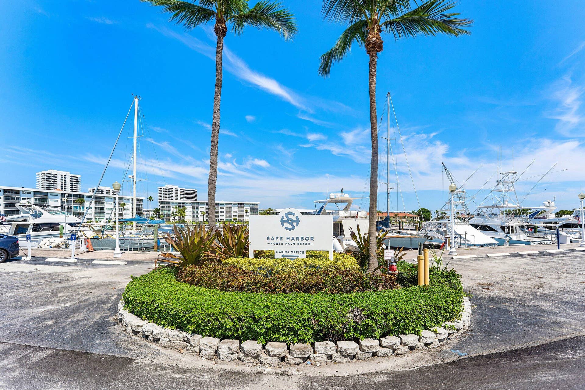 155 Yacht Club Drive, #101, North Palm Beach, FL 33408 20 026-155YachtClubDrive-101-NorthPalmBe
