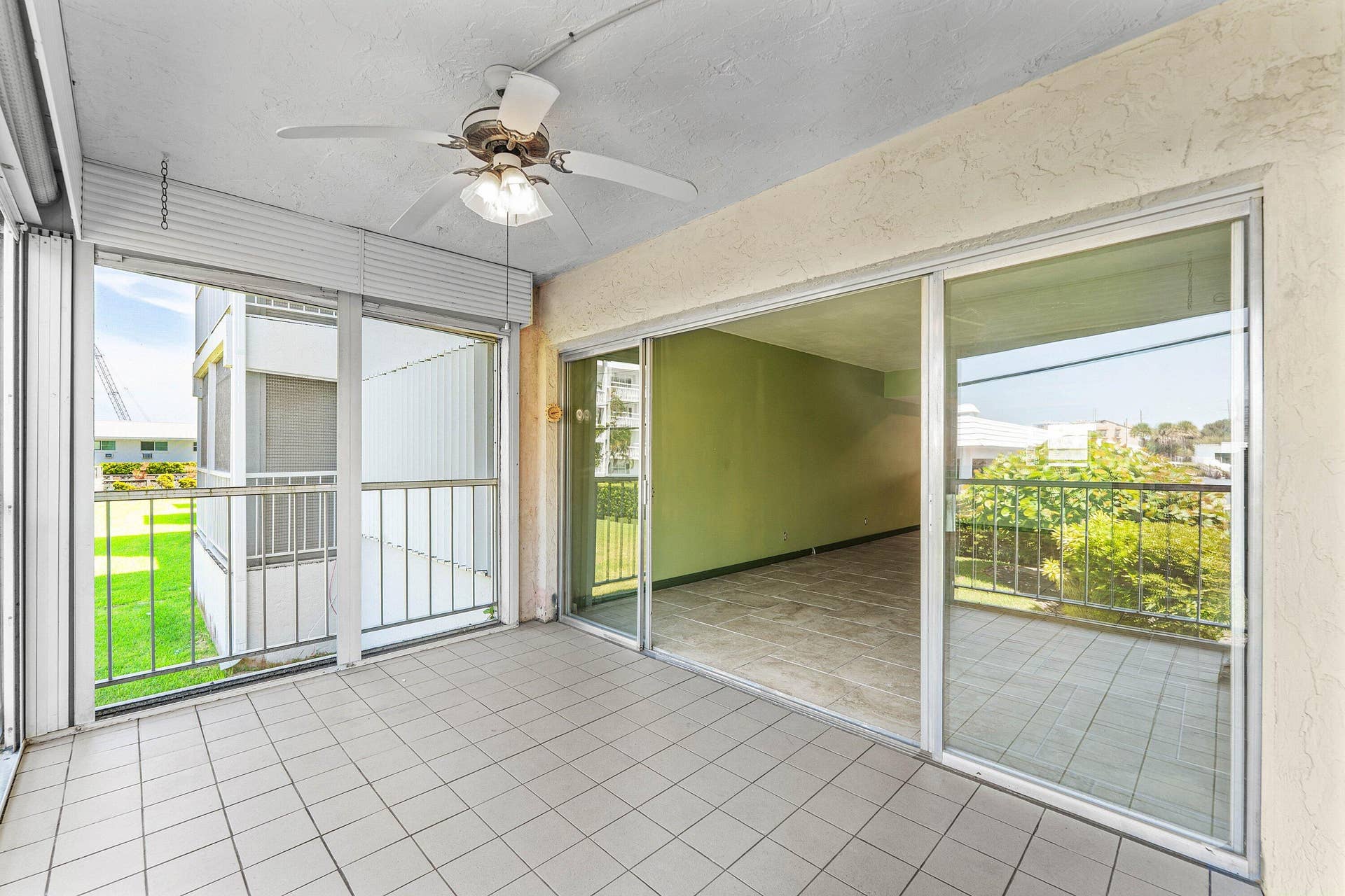 155 Yacht Club Drive, #101, North Palm Beach, FL 33408 16 023-155YachtClubDrive-101-NorthPalmBe