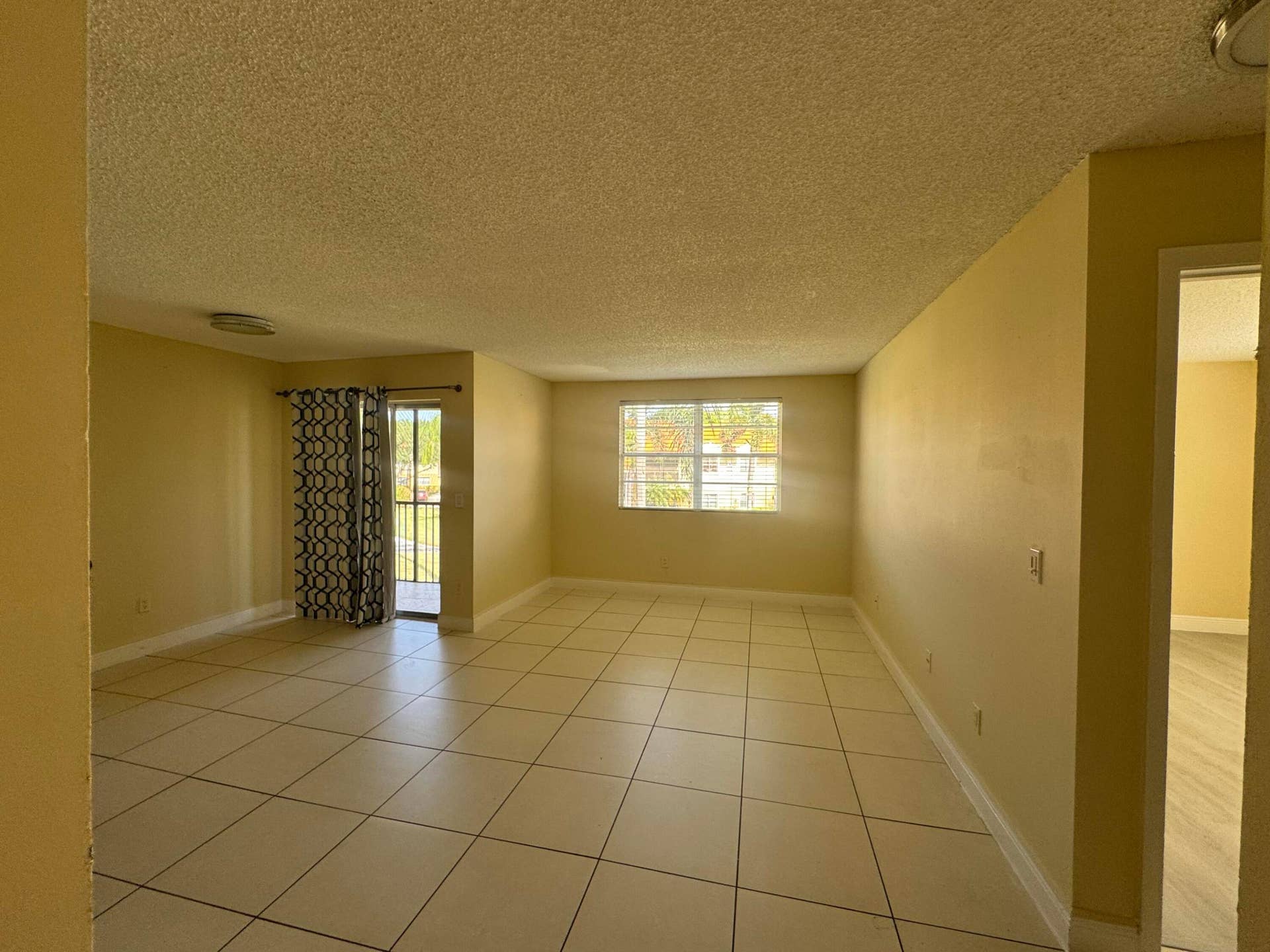 1241 SW 46th Avenue, #1008, Pompano Beach, FL 33069 IMG_0997