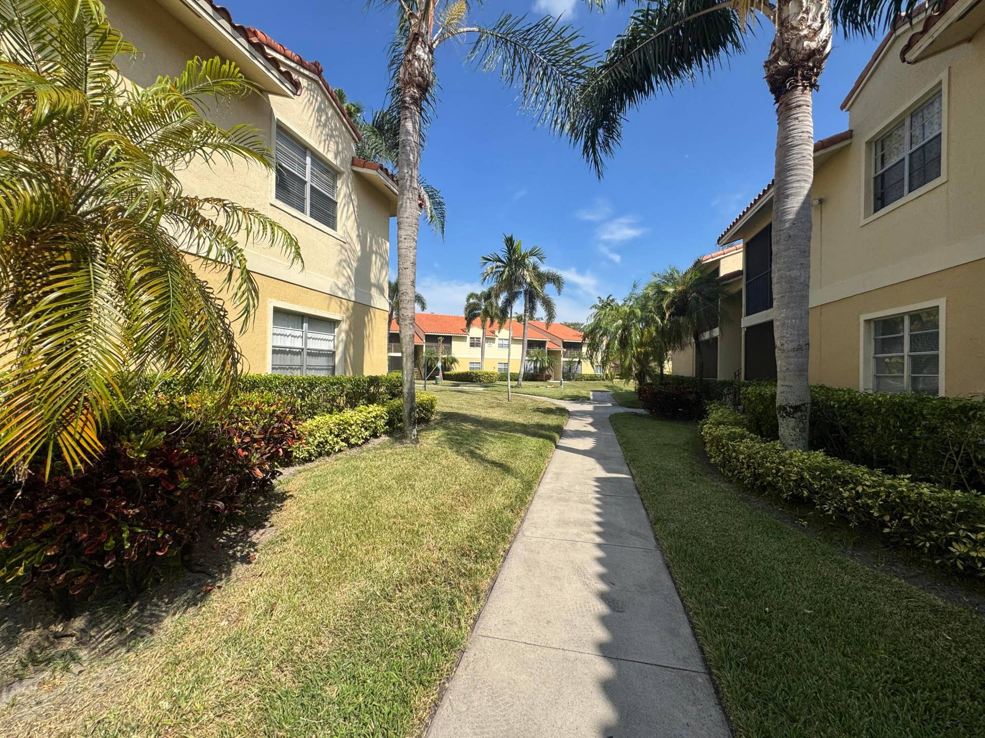 1241 SW 46th Avenue, #1008, Pompano Beach, FL 33069 IMG_0992
