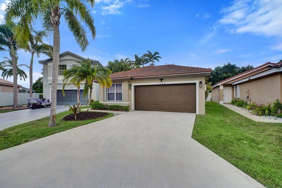 Property photo for 1948 SW 177TH Avenue, Miramar, FL