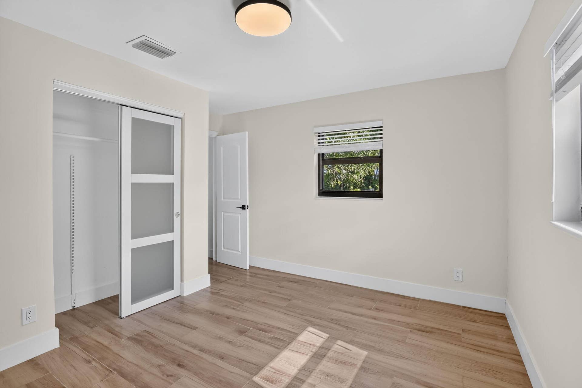 4329 SW 49TH Court, Dania Beach, FL 33314 15-web-or-mls-_A7A5564