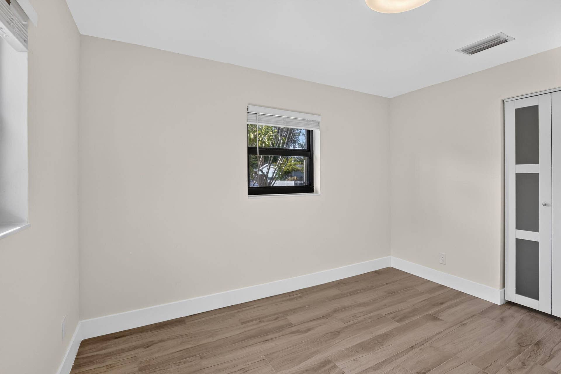 4329 SW 49TH Court, Dania Beach, FL 33314 24-web-or-mls-_A7A5595