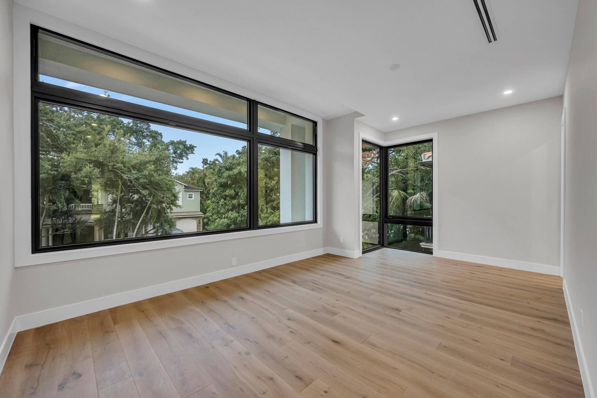1625 SE 1ST, FORT LAUDERDALE--59