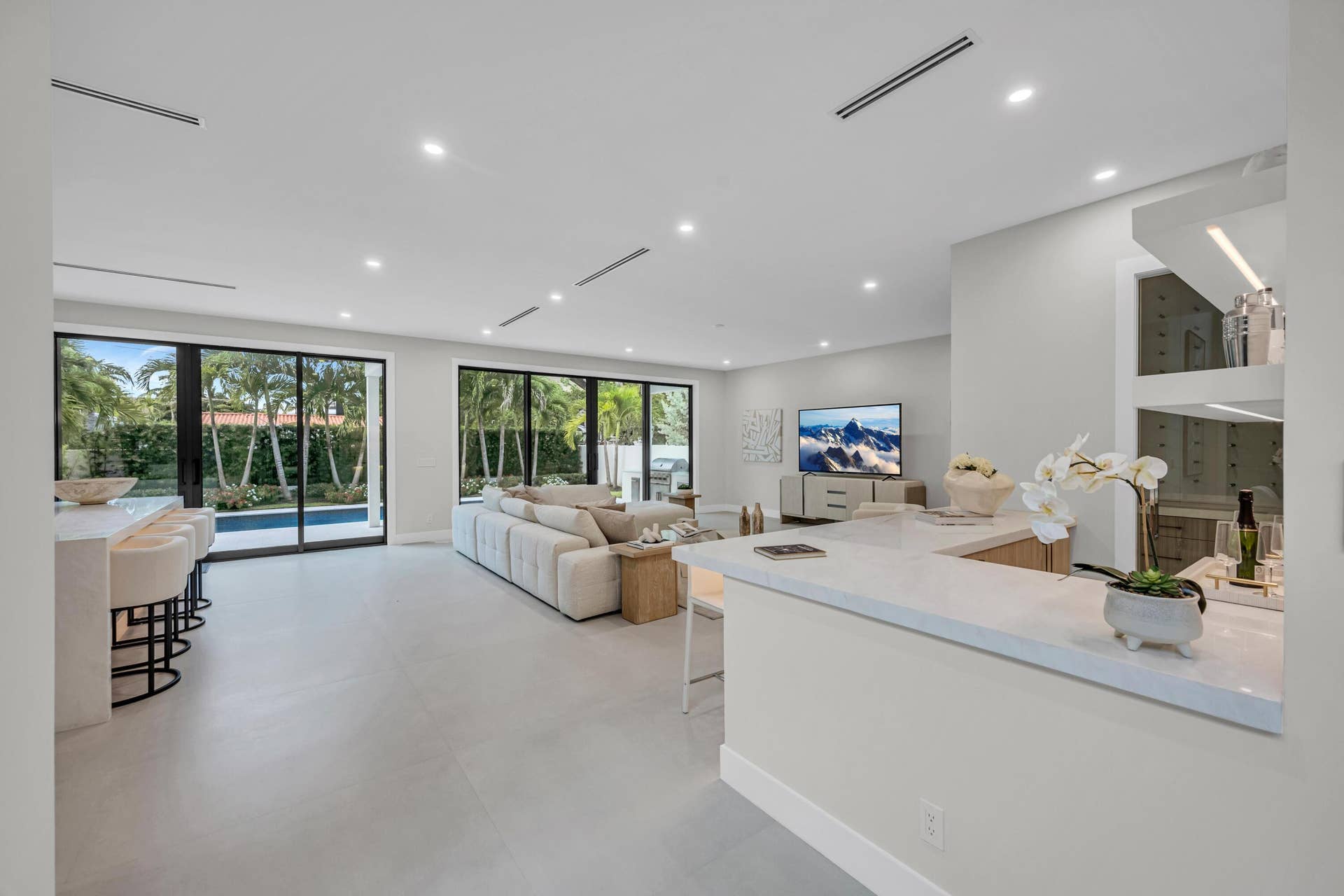 1625 SE 1ST, FORT LAUDERDALE--12