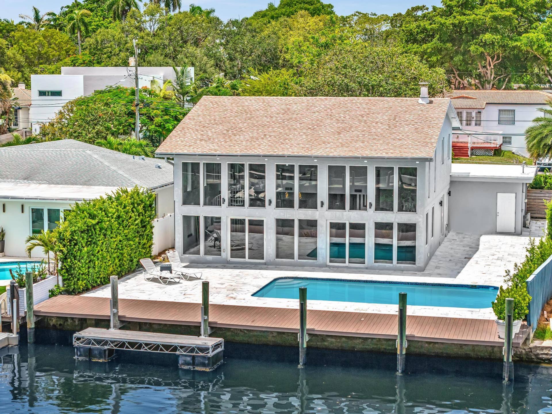 600 N VICTORIA Terrace, Fort Lauderdale, FL 33304 Enchanting waterfront home with 56 foot dock.