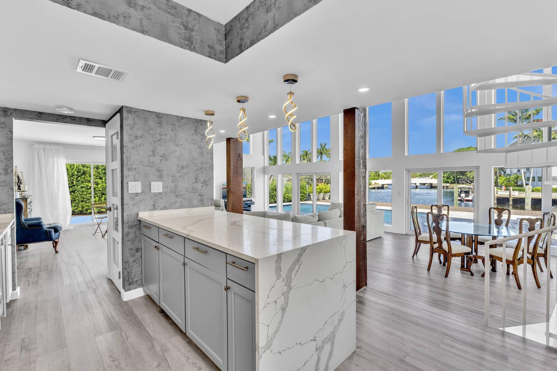 600 N VICTORIA Terrace, Fort Lauderdale, FL 33304 Open concept kitchen with marble counter tops and expansive counter space.