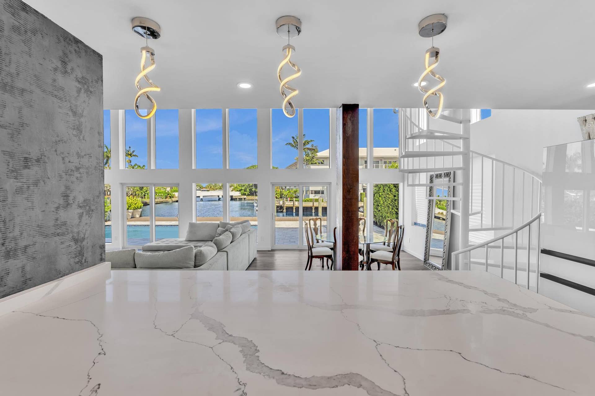 600 N VICTORIA Terrace, Fort Lauderdale, FL 33304 Open Concept Kitchen with marble counter tops
