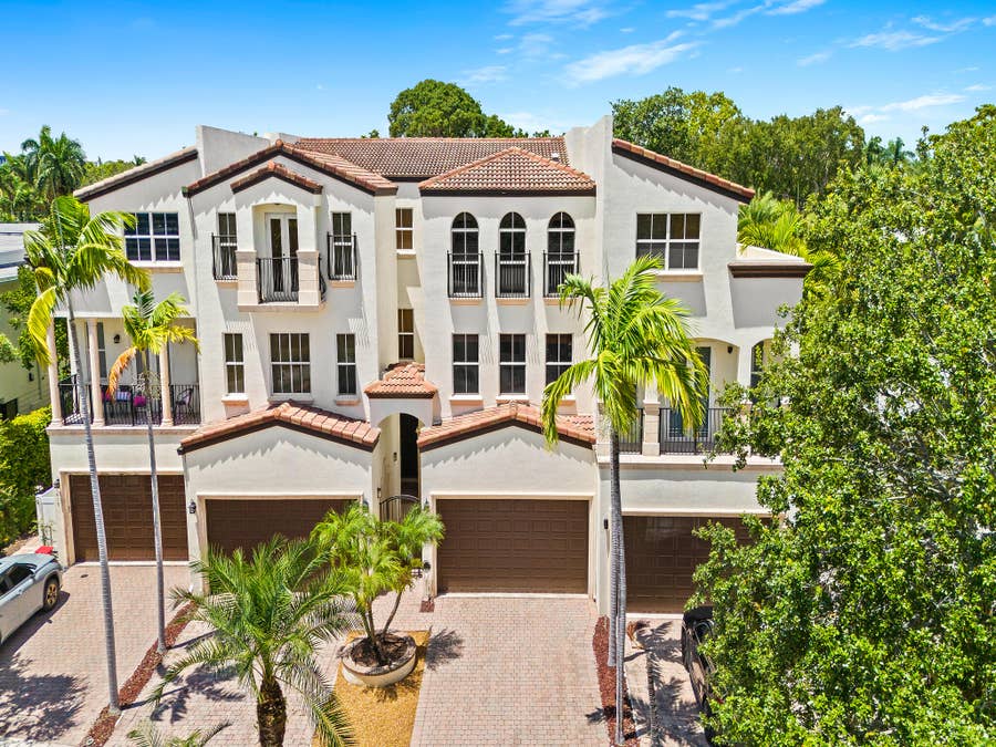 Property photo for 1423 NE 26th Avenue, #1423, Fort Lauderdale, FL