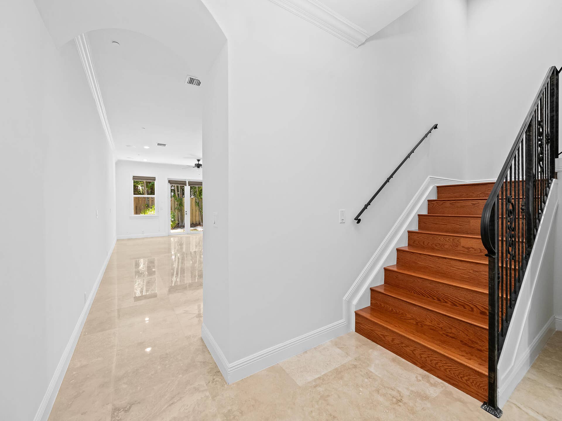 1423 NE 26th Avenue, #1423, Fort Lauderdale, FL 33304 DSC_6547