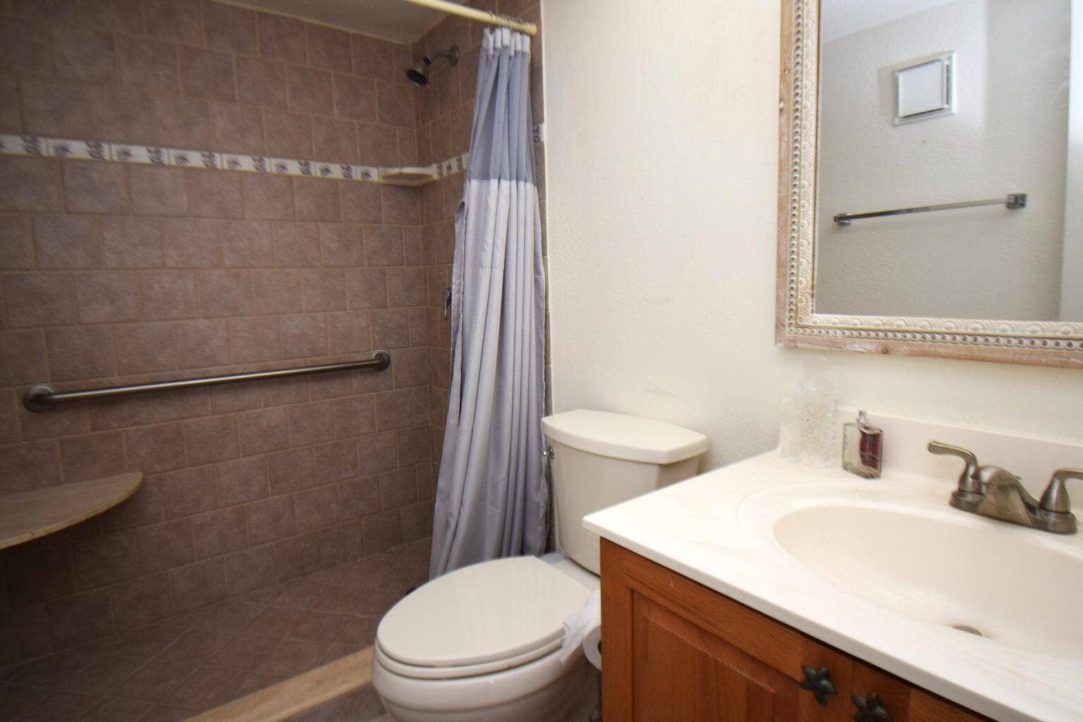 109 PARADISE HARBOUR Boulevard, #414, North Palm Beach, FL 33408 10