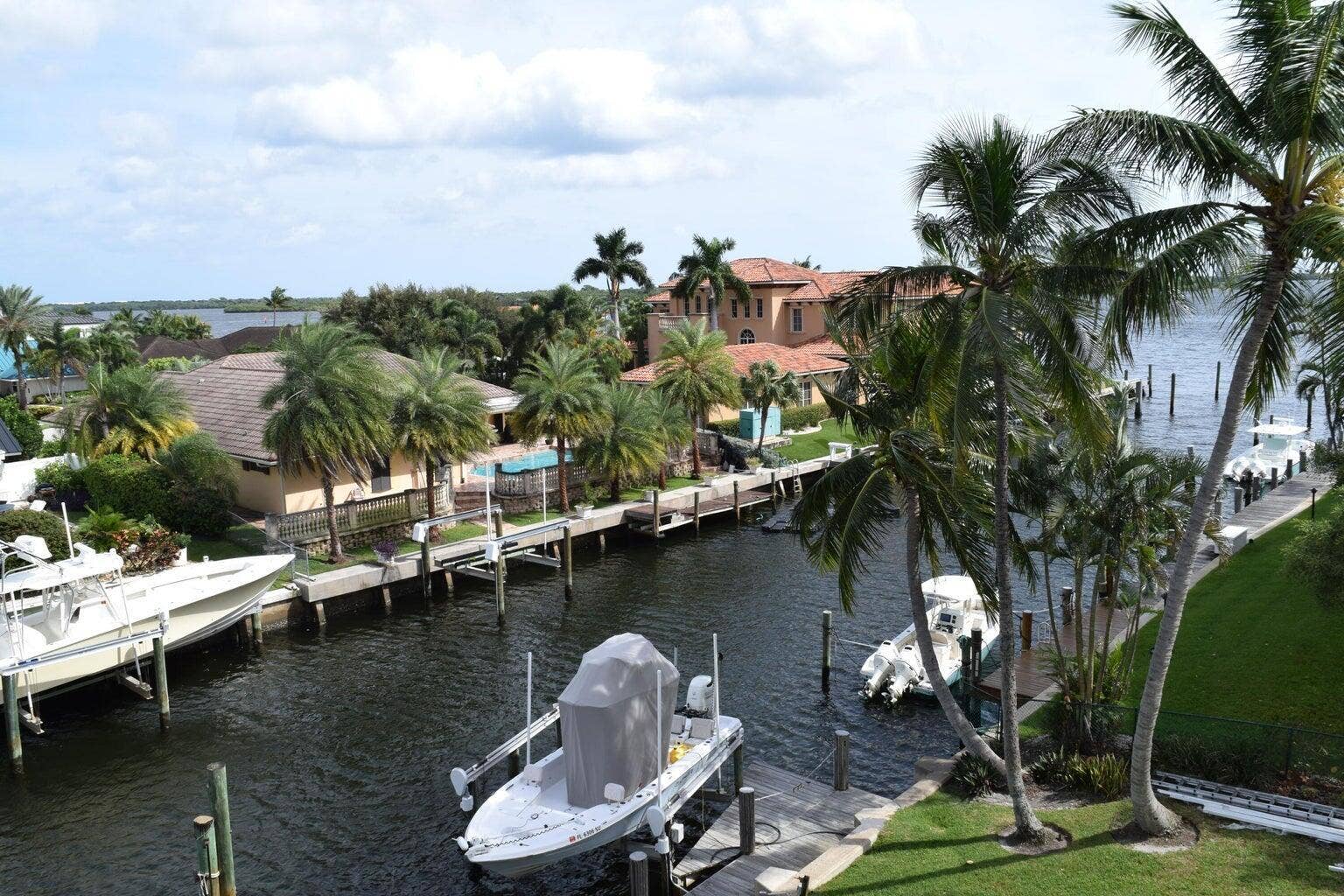 109 PARADISE HARBOUR Boulevard, #414, North Palm Beach, FL 33408 214