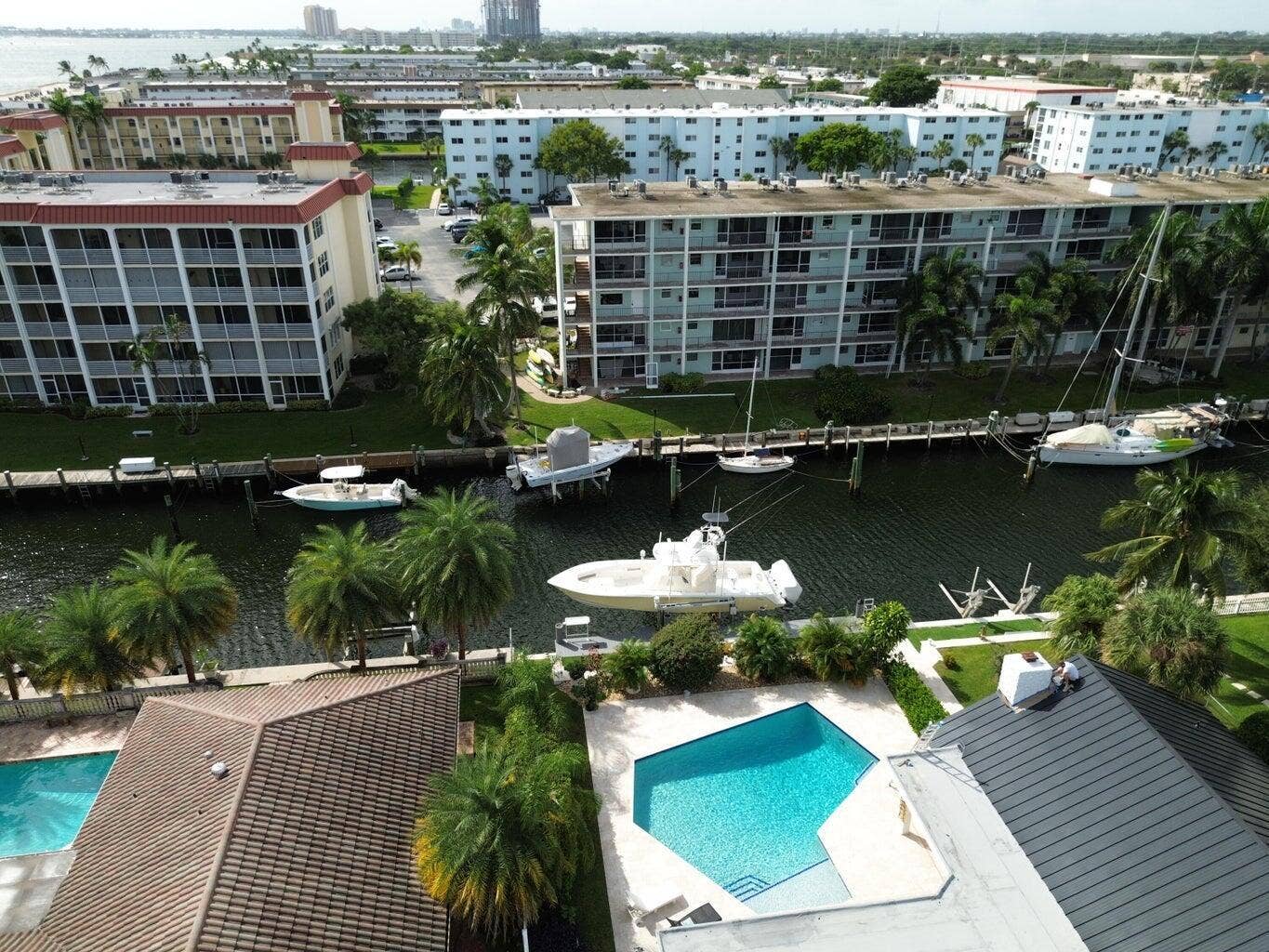 109 PARADISE HARBOUR Boulevard, #414, North Palm Beach, FL 33408 19
