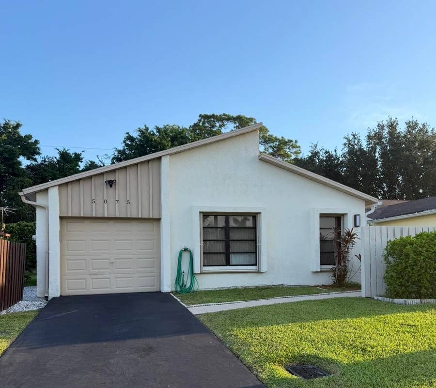 Property photo for 5075 Mirror Lakes Boulevard, Boynton Beach, FL
