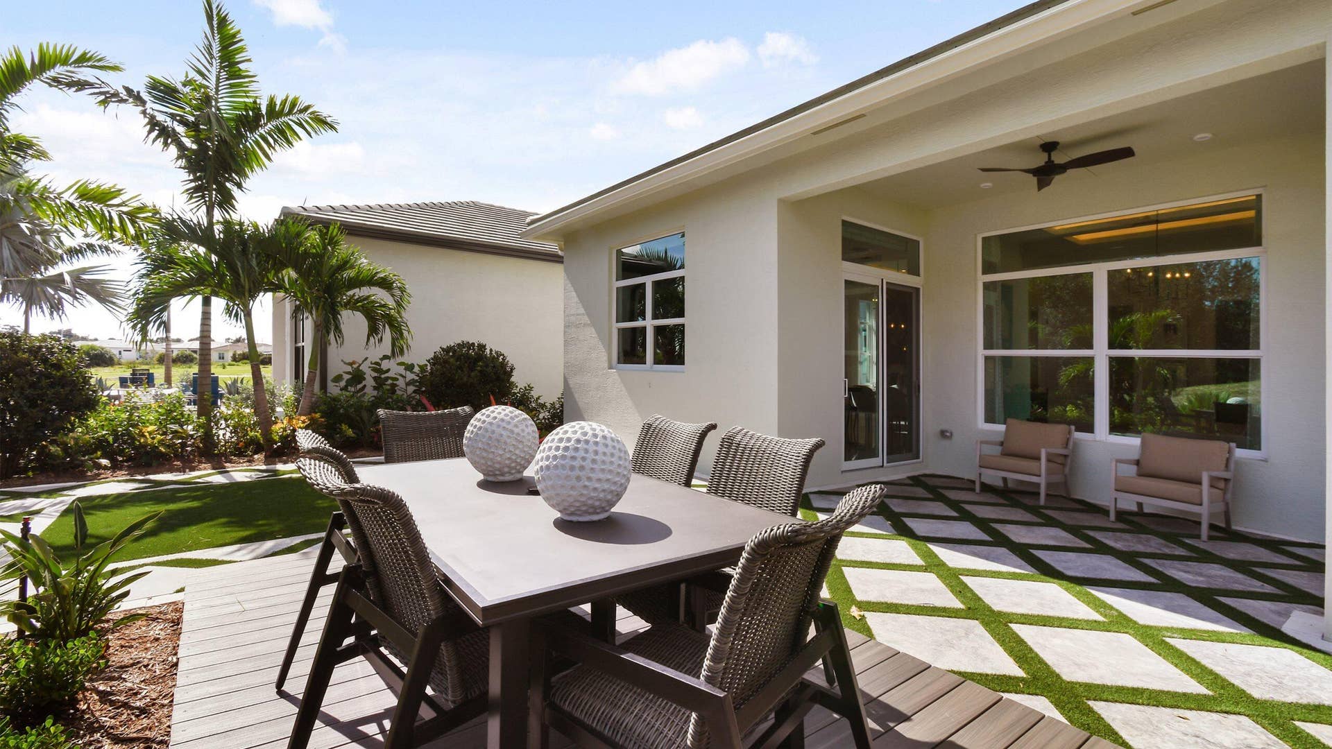 132 SE VIA TIRSO, Port St Lucie, FL 34952 lrg_lanai5