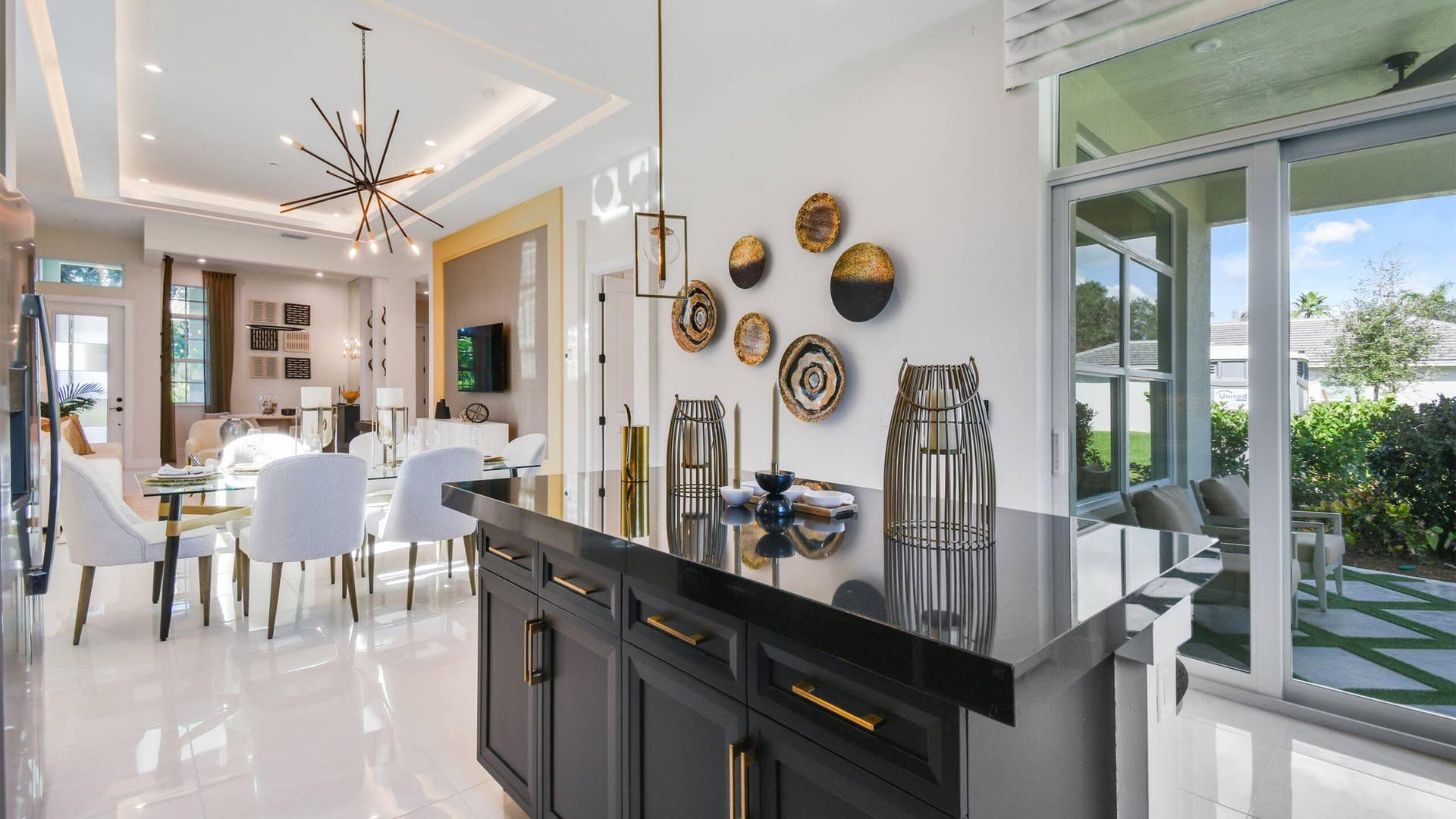 132 SE VIA TIRSO, Port St Lucie, FL 34952 lrg_kitchen-onto-main1