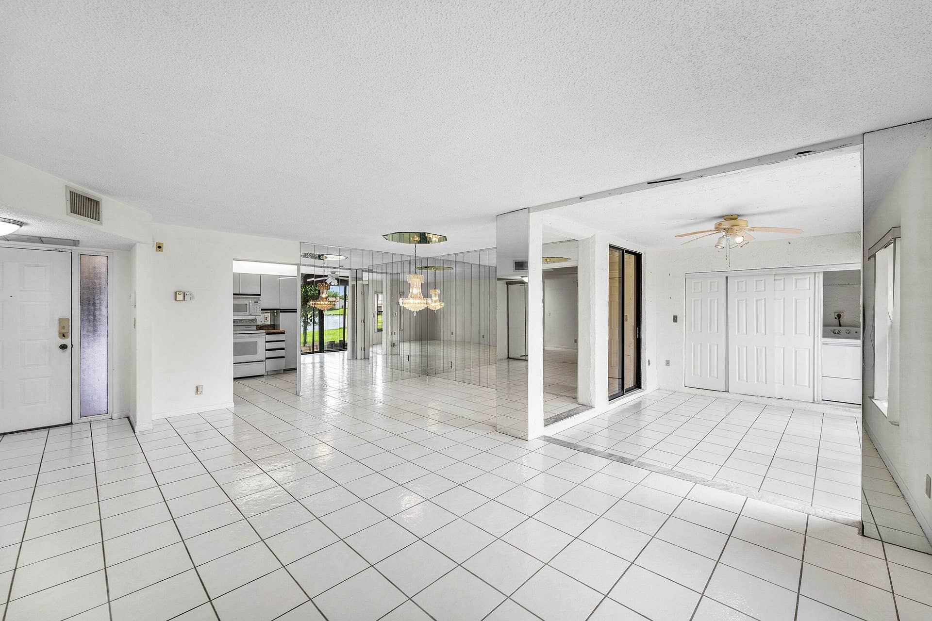 8577 Boca Glades Boulevard W, #A, Boca Raton, FL 33434 Living/Dining