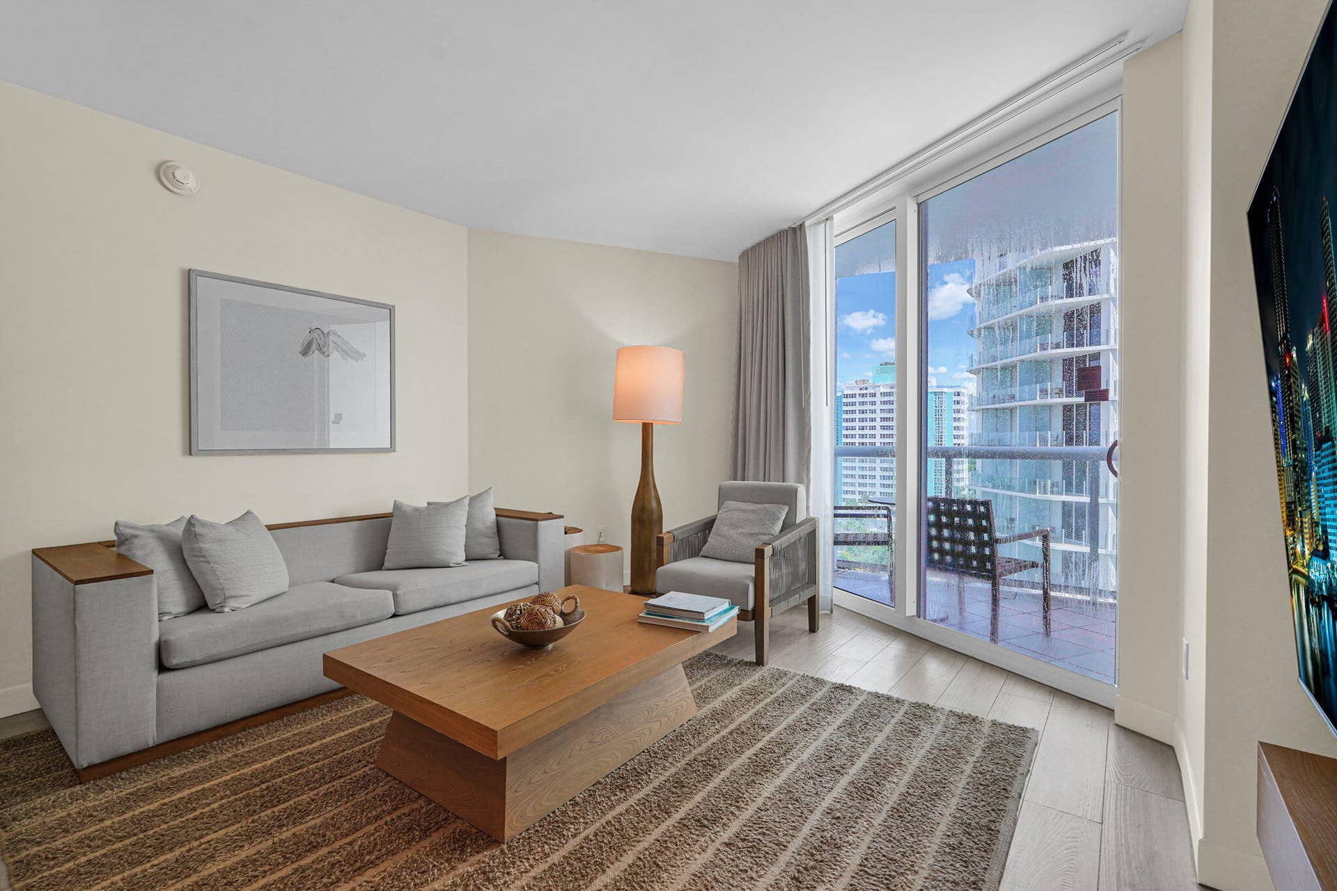 505 N FORT LAUDERDALE BEACH Boulevard, #1004, Fort Lauderdale, FL 33304 40-web-or-mls-DSC06988
