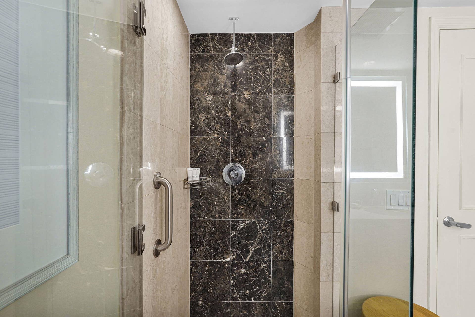 505 N FORT LAUDERDALE BEACH Boulevard, #1004, Fort Lauderdale, FL 33304 25-web-or-mls-DSC07455