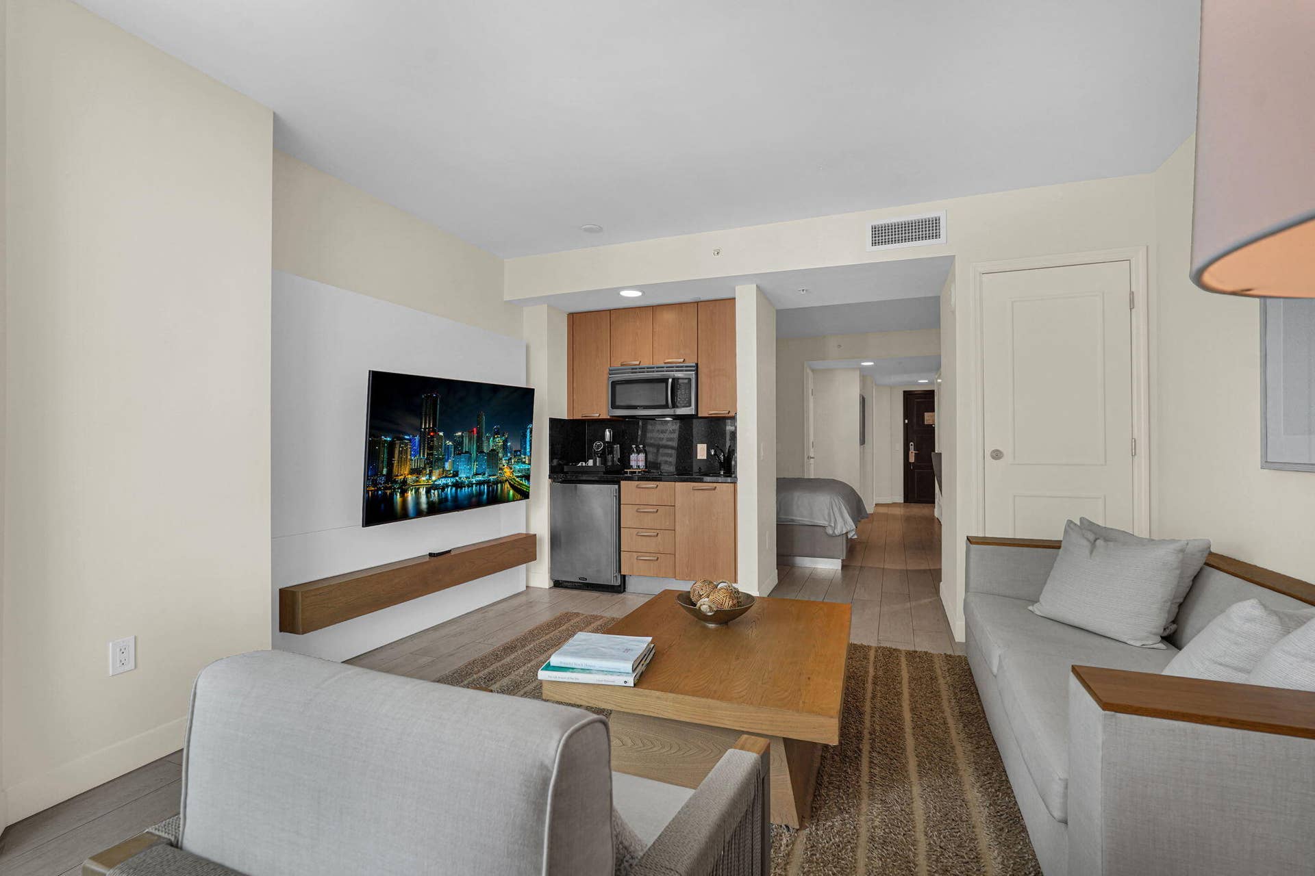505 N FORT LAUDERDALE BEACH Boulevard, #1004, Fort Lauderdale, FL 33304 32-web-or-mls-DSC06852