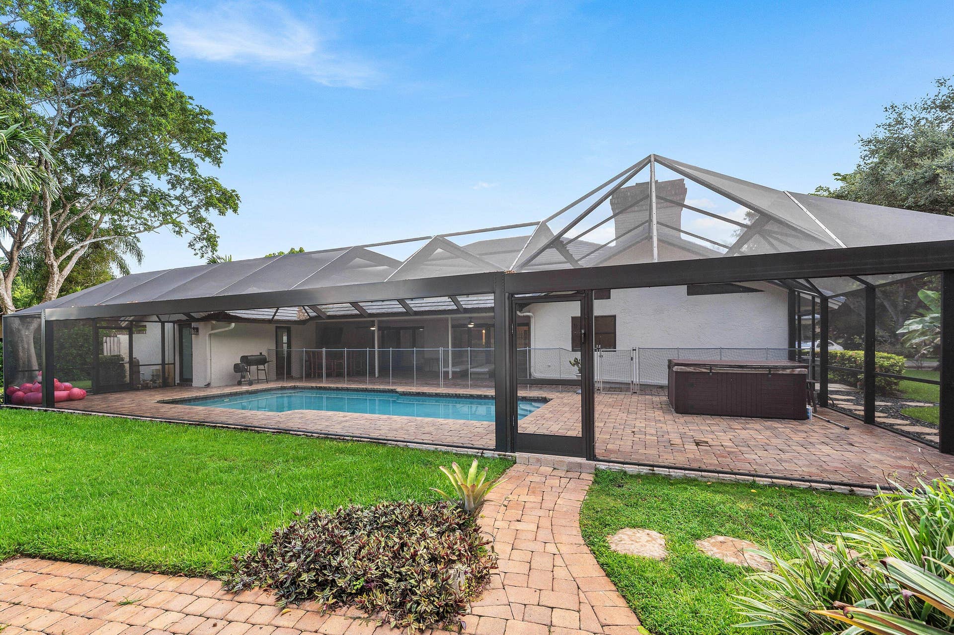 6911 ANNAPOLIS Court, Parkland, FL 33067 039-6911AnnapolisCourt-Parkland-FL-33067