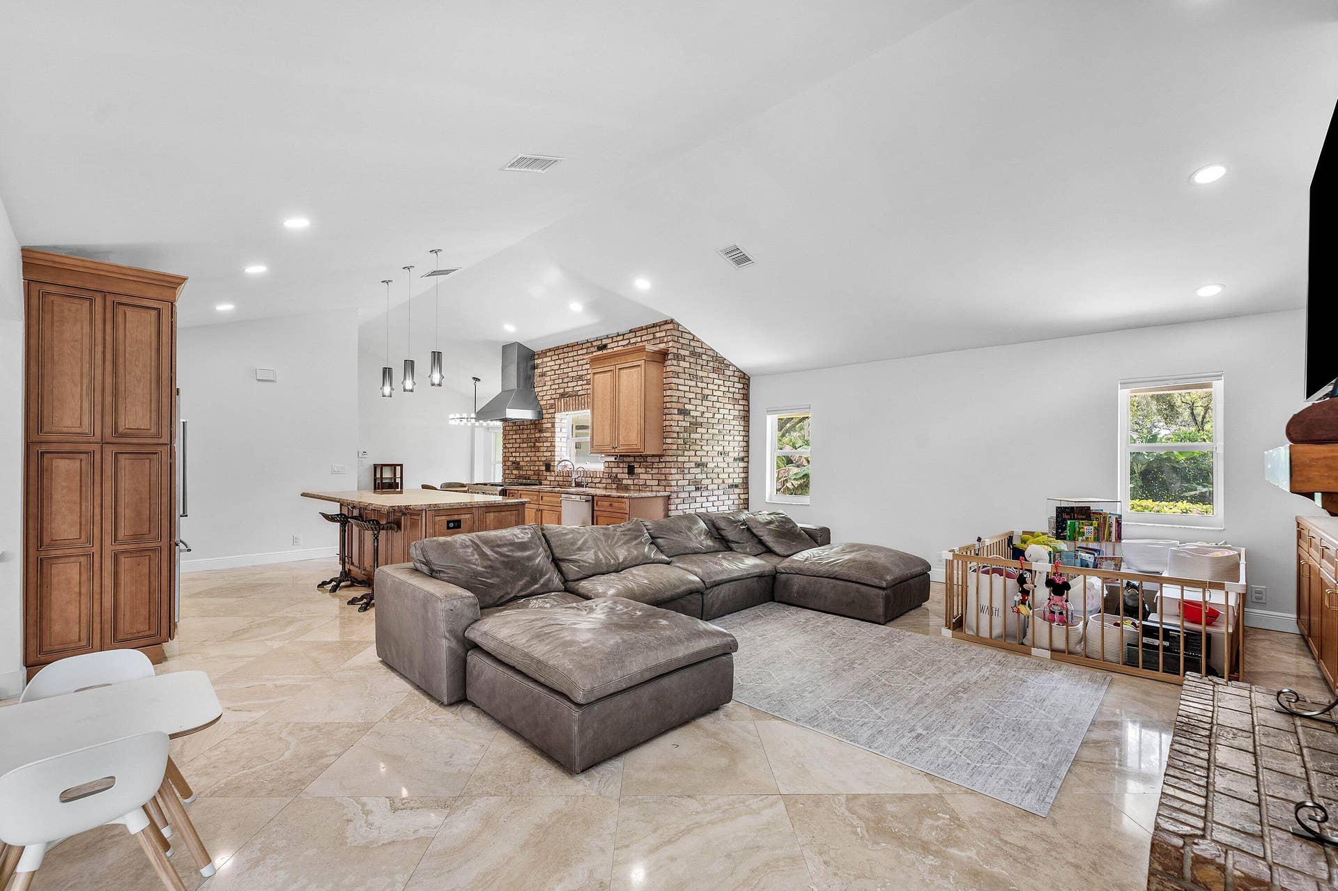 6911 ANNAPOLIS Court, Parkland, FL 33067 016-6911AnnapolisCourt-Parkland-FL-33067