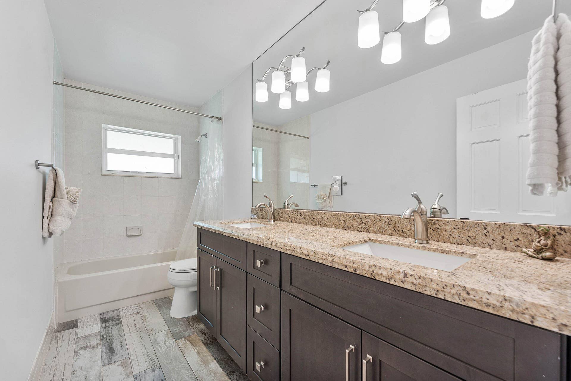6911 ANNAPOLIS Court, Parkland, FL 33067 026-6911AnnapolisCourt-Parkland-FL-33067
