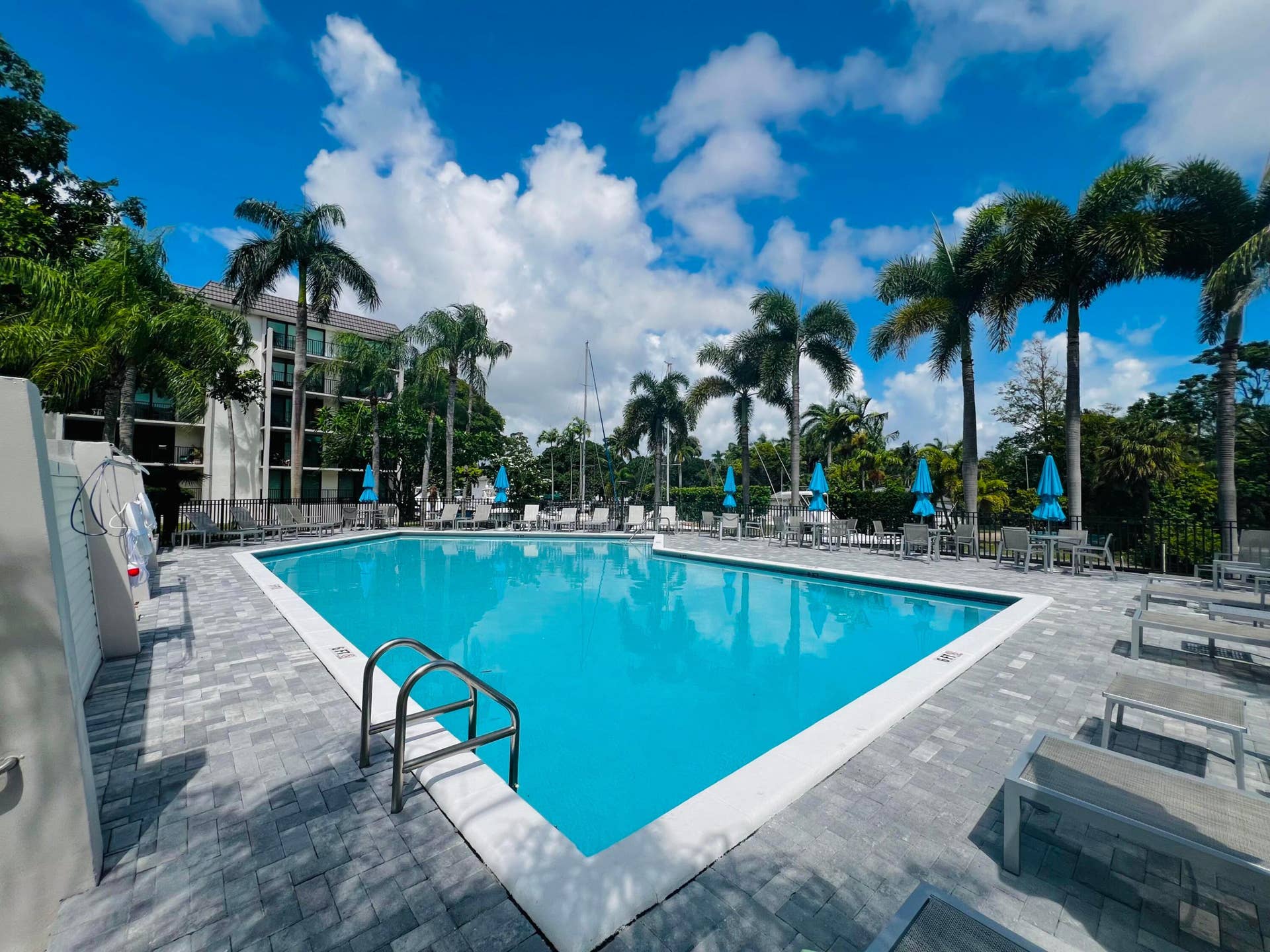 1000 River Reach Drive, #320, Fort Lauderdale, Fort Lauderdale, FL 33315 North Pool