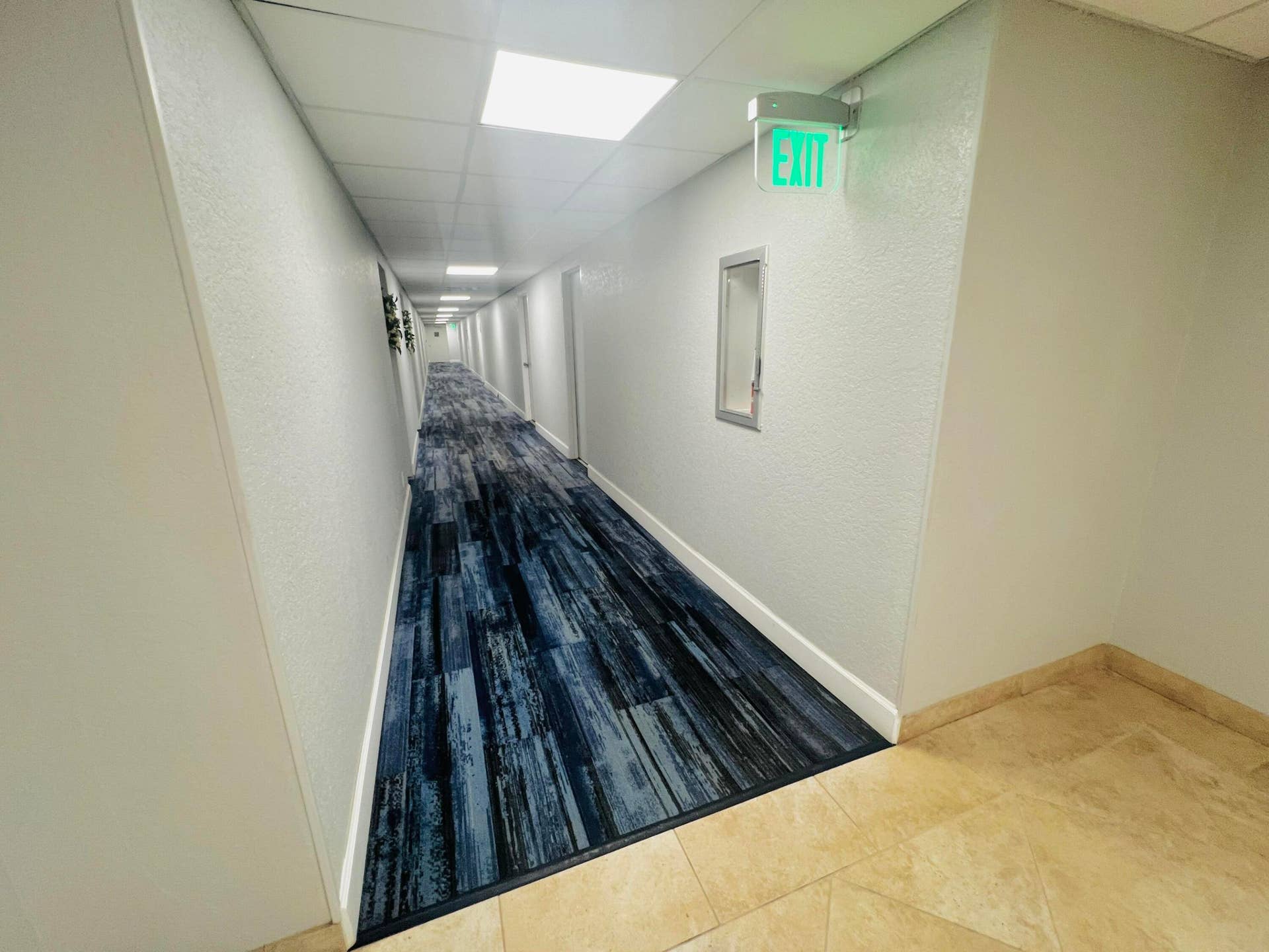 1000 River Reach Drive, #320, Fort Lauderdale, Fort Lauderdale, FL 33315 Building Hallway